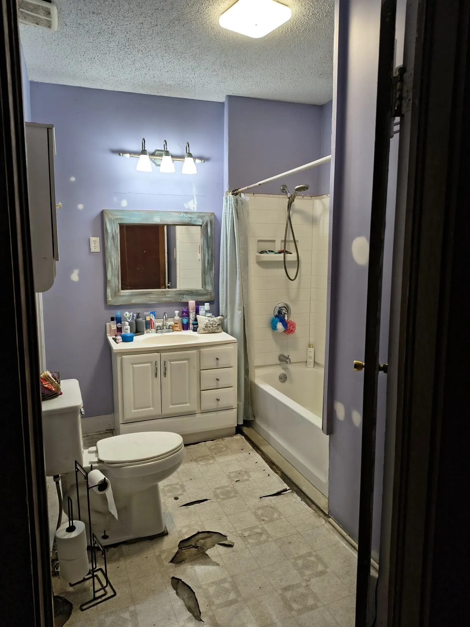 Single Family Residence For Sale in Jones County , 1308 Avenue L, Anson, Texas 79501, 3 Bedrooms, 2 Bathrooms, Garage spaces, 1,694 Sqft, built in 1940, Price $75,000, mls#21285887, Real Estate Agent in Anson, Homes For Sale in Jones county, Homes For Sale in Anson, Realtor in Anson Texas, Real Estate Brokerage Independent Realty Texas, Luminita Cordes Realtor