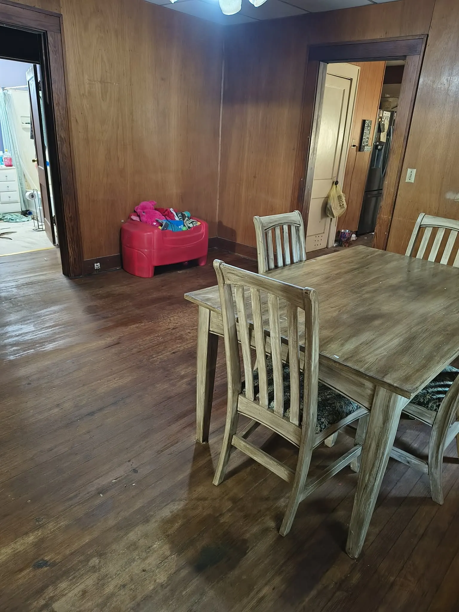 Single Family Residence For Sale in Jones County , 1308 Avenue L, Anson, Texas 79501, 3 Bedrooms, 2 Bathrooms, Garage spaces, 1,694 Sqft, built in 1940, Price $75,000, mls#21285887, Real Estate Agent in Anson, Homes For Sale in Jones county, Homes For Sale in Anson, Realtor in Anson Texas, Real Estate Brokerage Independent Realty Texas, Luminita Cordes Realtor