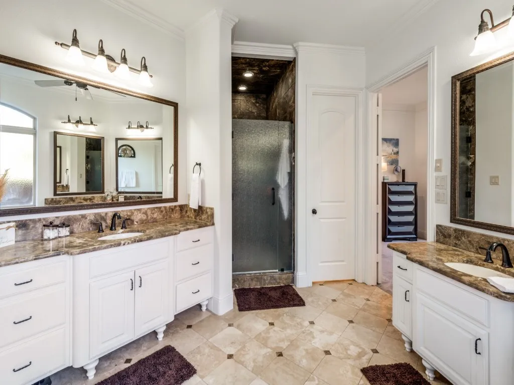 A large stall shower in the primary ensuite is great for a relaxing shower.