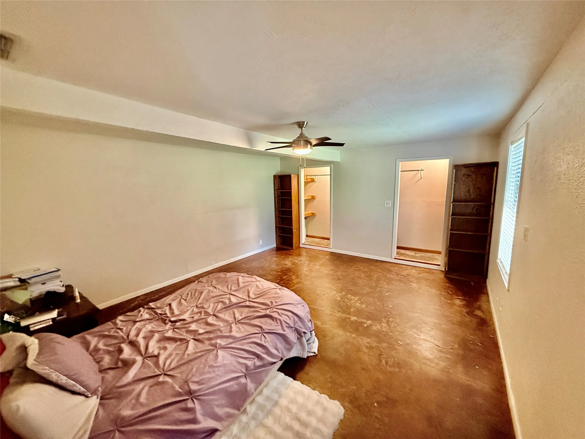 Single Family Residence For Sale in Young County , 105 Ragland Street, Graham, Texas 76450, 4 Bedroom, 1 Bathroom, Garage spaces, 1,568 Sqft, built in 1950, mls#21285904, Real Estate Agent in Graham, Homes For Sale in Young county, Homes For Sale in Graham, Realtor in Graham Texas, Real Estate Brokerage Independent Realty Texas, Luminita Cordes Realtor