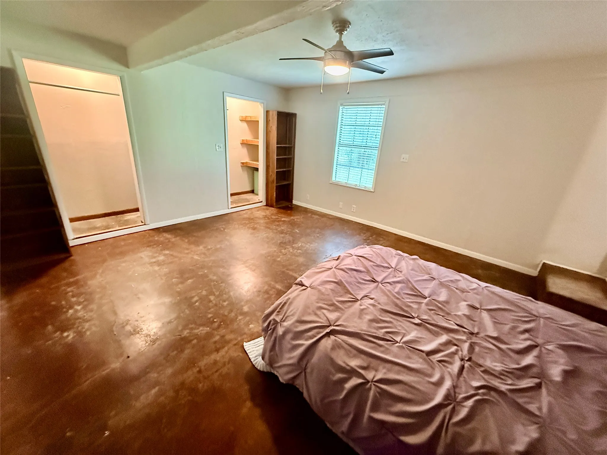 Single Family Residence For Sale in Young County , 105 Ragland Street, Graham, Texas 76450, 4 Bedroom, 1 Bathroom, Garage spaces, 1,568 Sqft, built in 1950, mls#21285904, Real Estate Agent in Graham, Homes For Sale in Young county, Homes For Sale in Graham, Realtor in Graham Texas, Real Estate Brokerage Independent Realty Texas, Luminita Cordes Realtor
