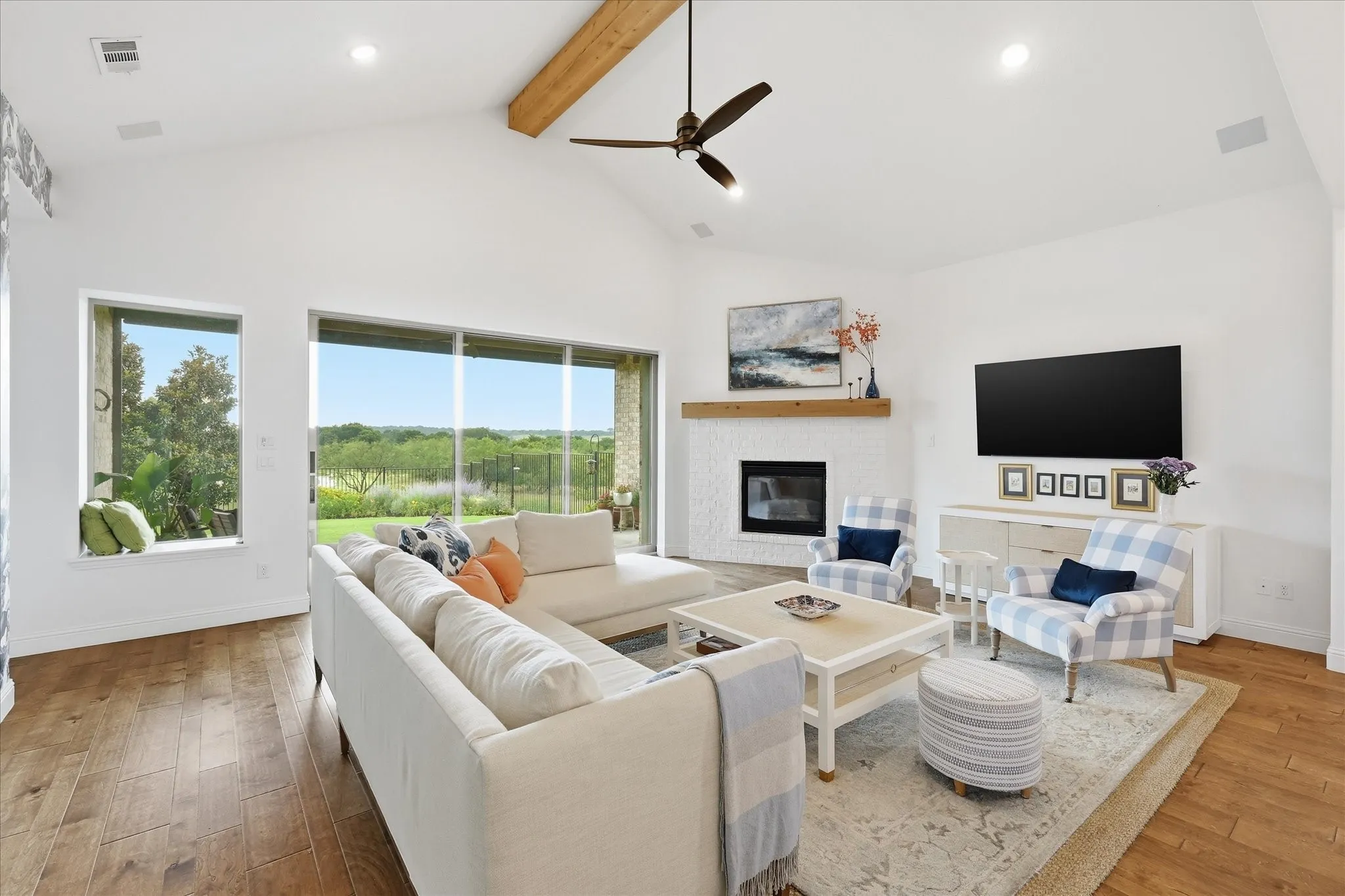 Single Family Residence For Sale in Denton County , 11621 Cedar Grove, Flower Mound, Texas 76262, 4 Bedroom, 3 Bathroom, 2 Garage spaces, 3,727 Sqft, built in 2018, mls#21279737, Real Estate Agent in Flower Mound, Homes For Sale in Denton county, Homes For Sale in Flower Mound, Realtor in Flower Mound Texas, Real Estate Brokerage Independent Realty Texas, Luminita Cordes Realtor