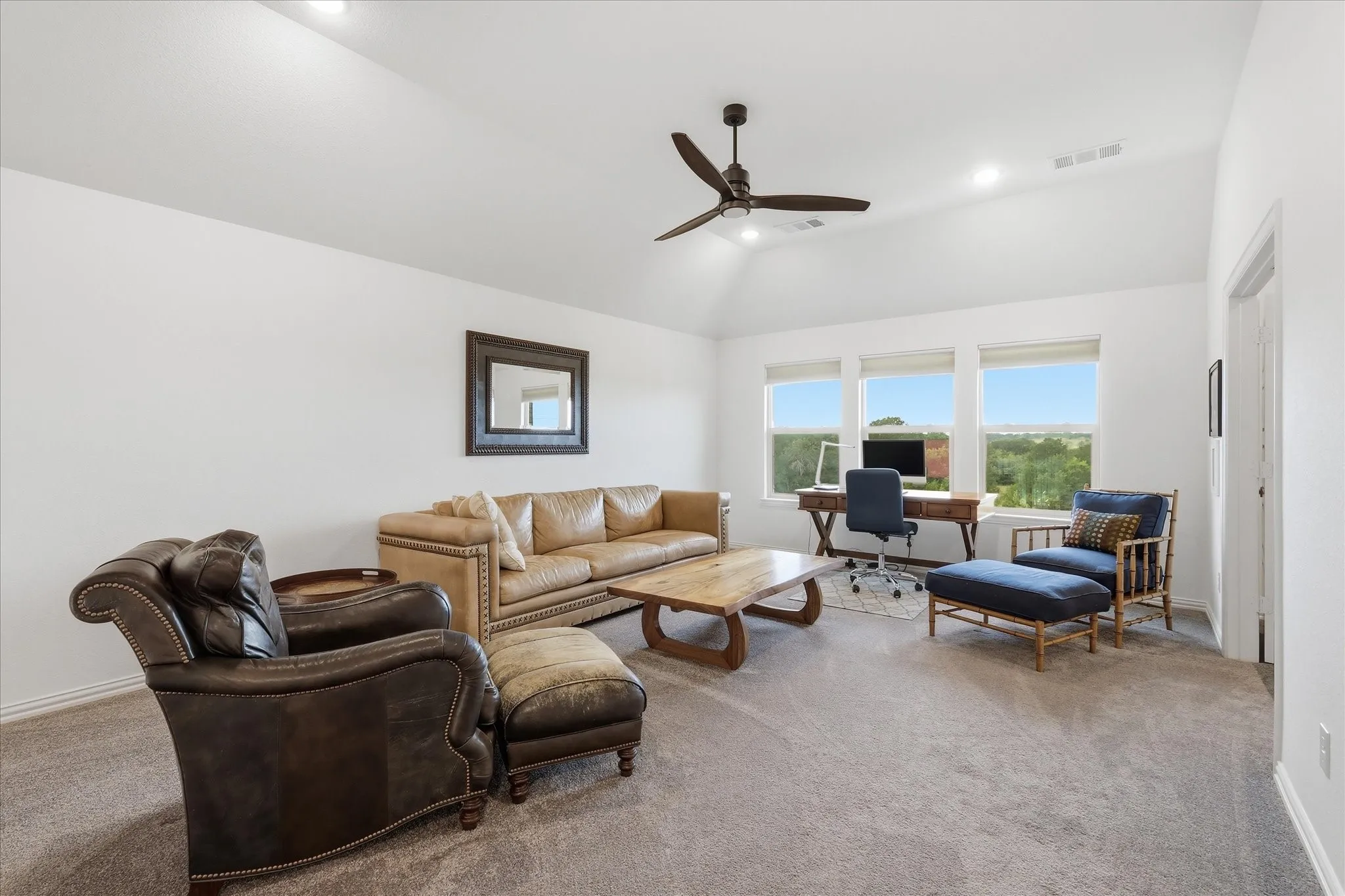 Single Family Residence For Sale in Denton County , 11621 Cedar Grove, Flower Mound, Texas 76262, 4 Bedroom, 3 Bathroom, 2 Garage spaces, 3,727 Sqft, built in 2018, mls#21279737, Real Estate Agent in Flower Mound, Homes For Sale in Denton county, Homes For Sale in Flower Mound, Realtor in Flower Mound Texas, Real Estate Brokerage Independent Realty Texas, Luminita Cordes Realtor