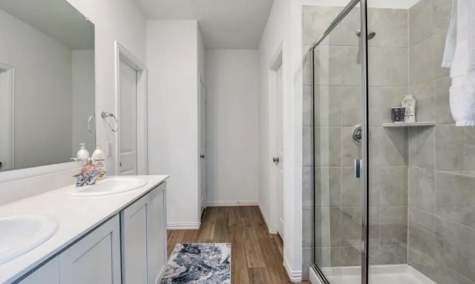 Single Family Residence For Rent in Collin County , 8424 Gray Squirrel Lane, Mc Kinney, Texas 75071, 5 Bedroom, 2 Bathroom, 2 Garage spaces, 2,010 Sqft, built in 2022, mls#21284720, Real Estate Agent in Mc Kinney, Homes For Rent in Collin county, Homes For Rent in Mc Kinney, Realtor in Mc Kinney Texas, Real Estate Brokerage Independent Realty Texas, Luminita Cordes Realtor