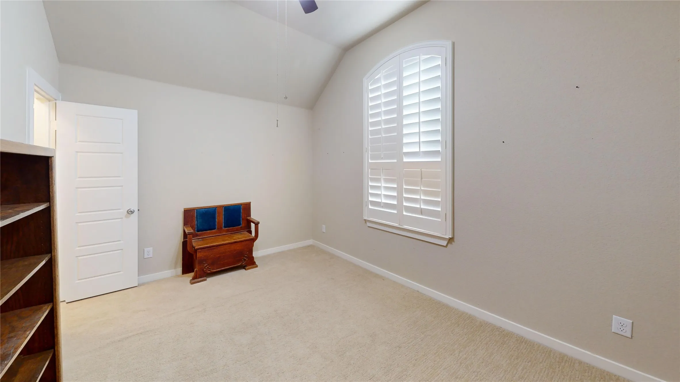 Single Family Residence For Sale in Kaufman County , 5120 Cathy Drive, Forney, Texas 75126, 4 Bedroom, 2 Bathroom, 2 Garage spaces, 2,134 Sqft, built in 2017, mls#21265820, Real Estate Agent in Forney, Homes For Sale in Kaufman county, Homes For Sale in Forney, Realtor in Forney Texas, Real Estate Brokerage Independent Realty Texas, Luminita Cordes Realtor