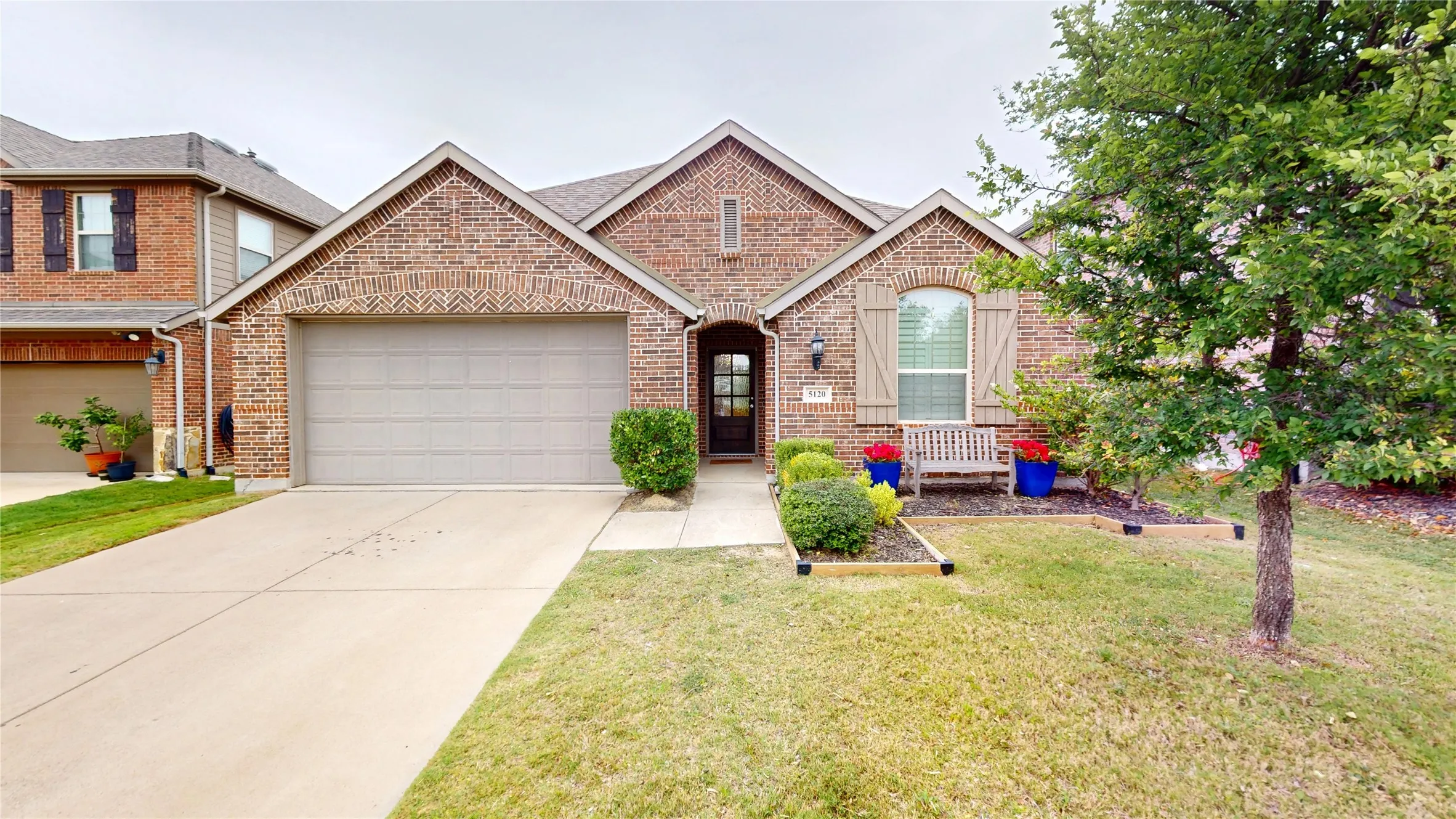 Single Family Residence For Sale in Kaufman County , 5120 Cathy Drive, Forney, Texas 75126, 4 Bedroom, 2 Bathroom, 2 Garage spaces, 2,134 Sqft, built in 2017, mls#21265820, Real Estate Agent in Forney, Homes For Sale in Kaufman county, Homes For Sale in Forney, Realtor in Forney Texas, Real Estate Brokerage Independent Realty Texas, Luminita Cordes Realtor