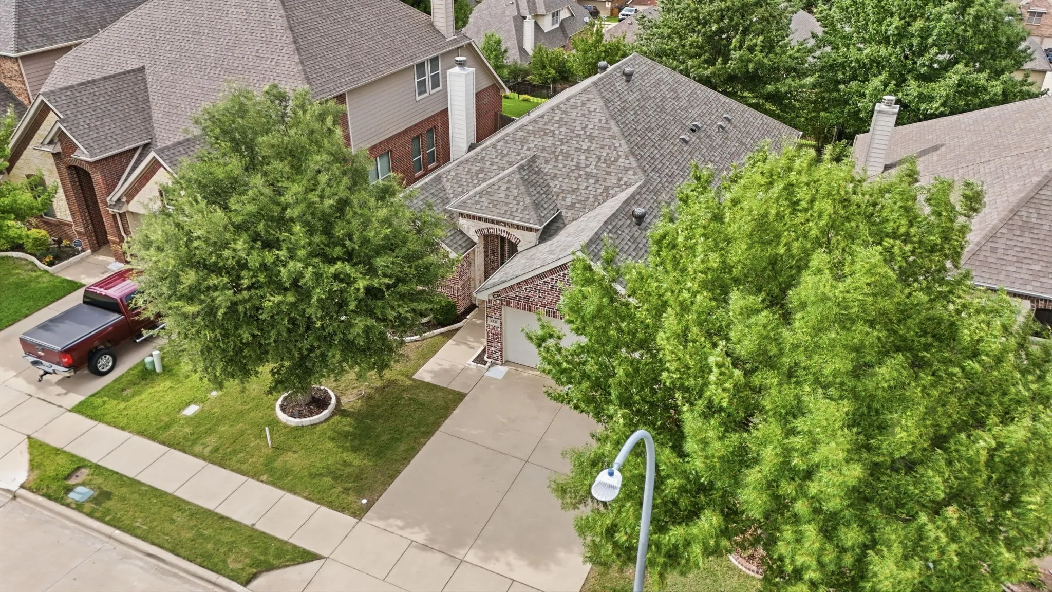 Single Family Residence For Sale in Denton County , 4521 Lakeside Hollow Street, Fort Worth, Texas 76262, 3 Bedroom, 2 Bathroom, 2 Garage spaces, 2,060 Sqft, built in 2011, mls#21282443, Real Estate Agent in Fort Worth, Homes For Sale in Denton county, Homes For Sale in Fort Worth, Realtor in Fort Worth Texas, Real Estate Brokerage Independent Realty Texas, Luminita Cordes Realtor