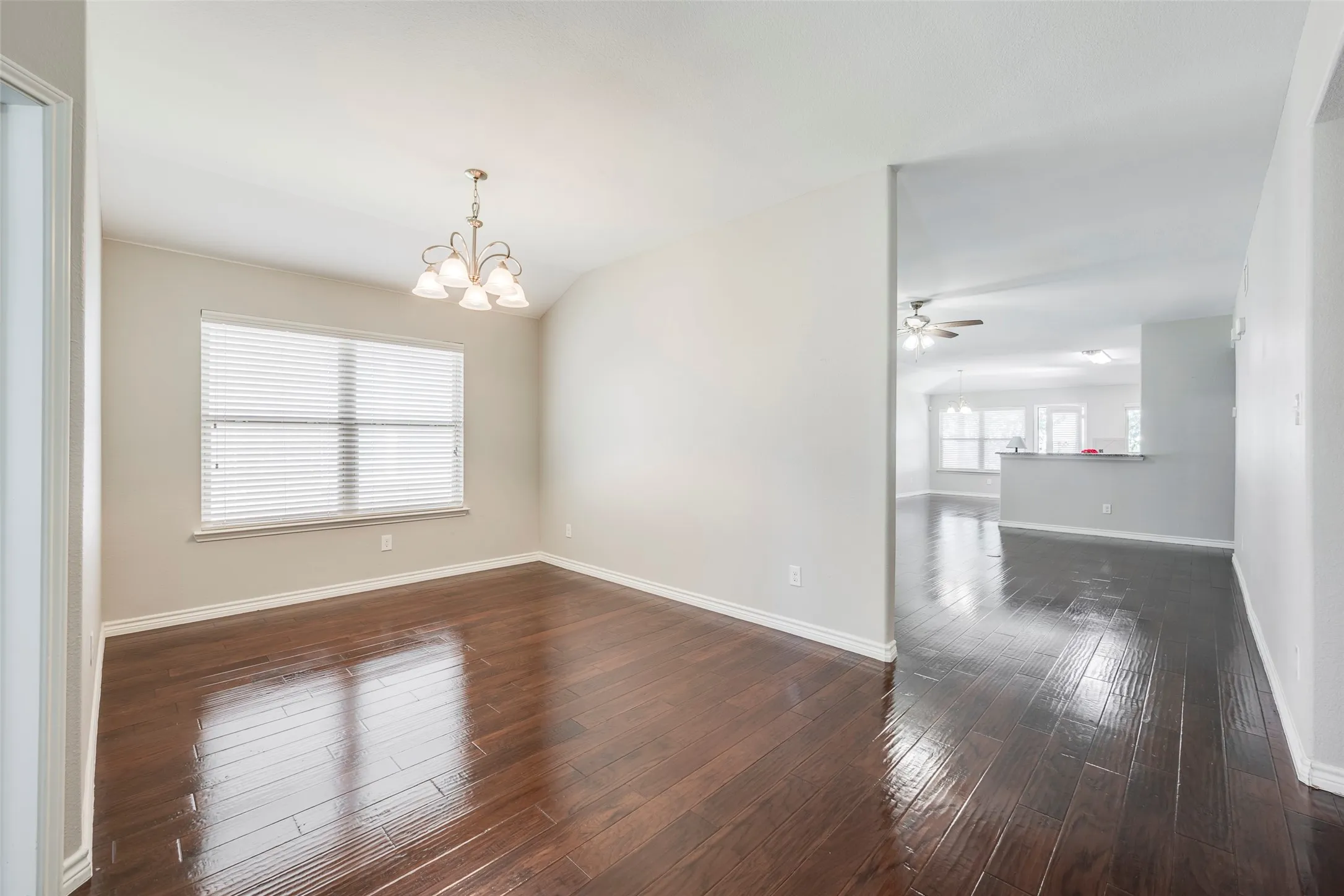 Single Family Residence For Sale in Denton County , 4521 Lakeside Hollow Street, Fort Worth, Texas 76262, 3 Bedroom, 2 Bathroom, 2 Garage spaces, 2,060 Sqft, built in 2011, mls#21282443, Real Estate Agent in Fort Worth, Homes For Sale in Denton county, Homes For Sale in Fort Worth, Realtor in Fort Worth Texas, Real Estate Brokerage Independent Realty Texas, Luminita Cordes Realtor