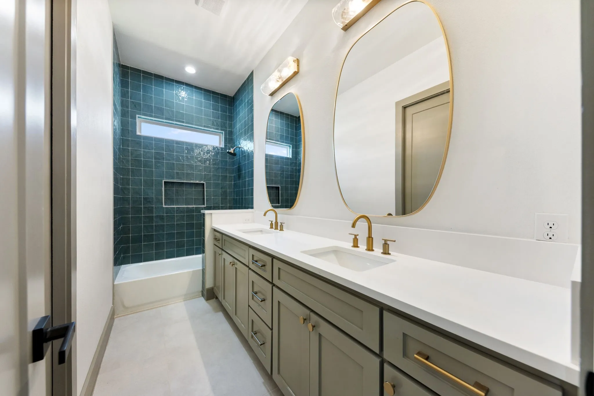 Single Family Residence For Sale in Ellis County , 301 Whispering Way, Red Oak, Texas 75154, 4 Bedroom, 4 Bathroom, 3 Garage spaces, 3,063 Sqft, built in 2026, mls#21285973, Real Estate Agent in Red Oak, Homes For Sale in Ellis county, Homes For Sale in Red Oak, Realtor in Red Oak Texas, Real Estate Brokerage Independent Realty Texas, Luminita Cordes Realtor