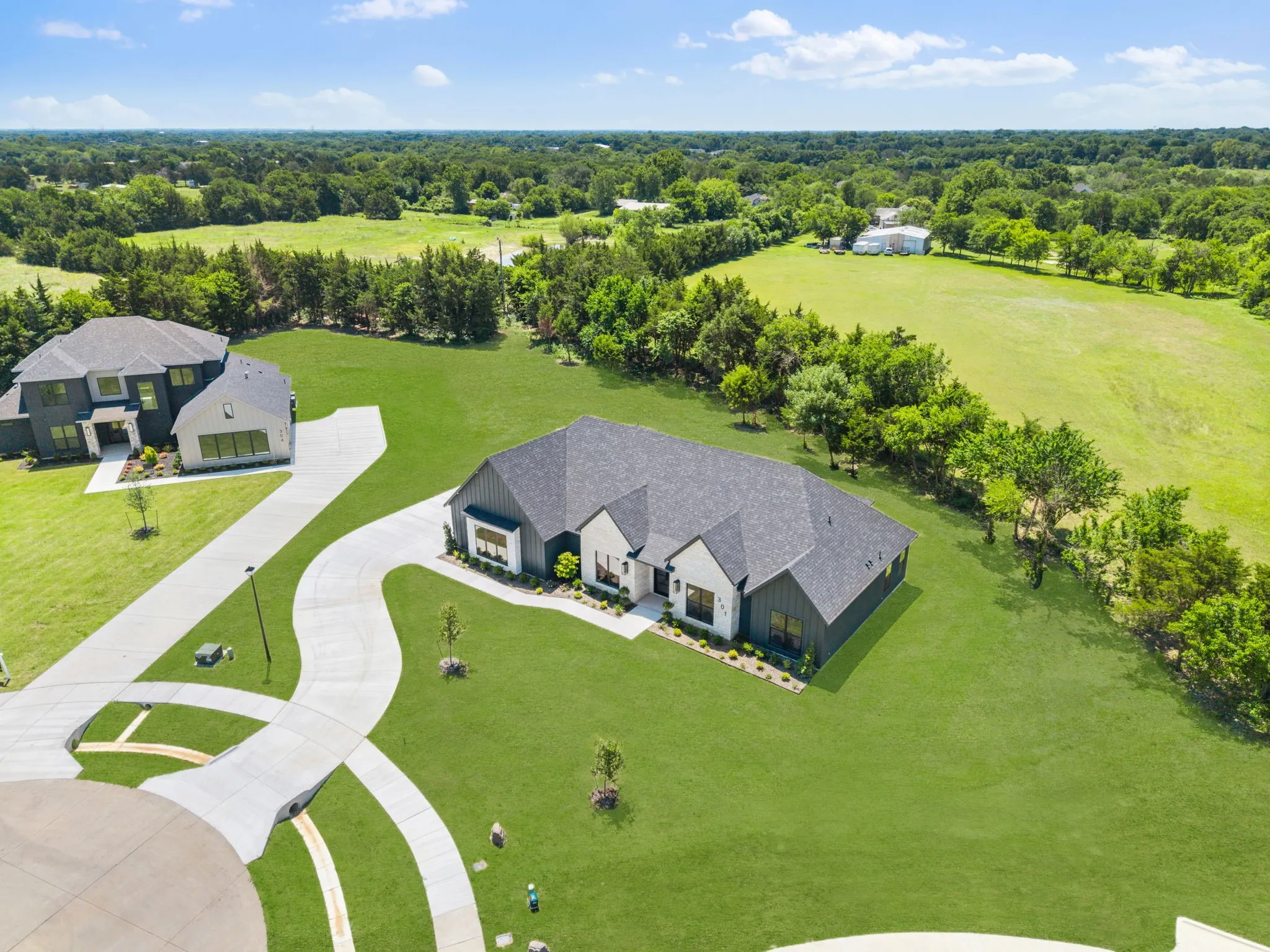 Single Family Residence For Sale in Ellis County , 301 Whispering Way, Red Oak, Texas 75154, 4 Bedroom, 4 Bathroom, 3 Garage spaces, 3,063 Sqft, built in 2026, mls#21285973, Real Estate Agent in Red Oak, Homes For Sale in Ellis county, Homes For Sale in Red Oak, Realtor in Red Oak Texas, Real Estate Brokerage Independent Realty Texas, Luminita Cordes Realtor