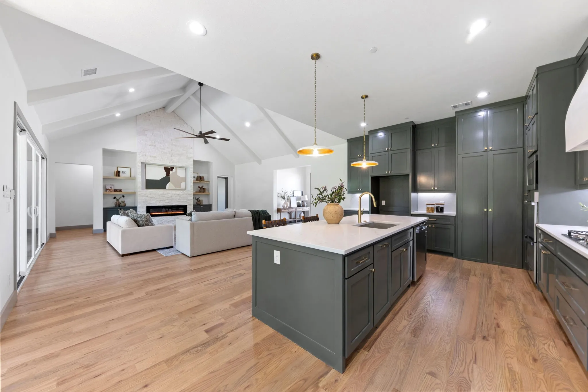 Single Family Residence For Sale in Ellis County , 301 Whispering Way, Red Oak, Texas 75154, 4 Bedroom, 4 Bathroom, 3 Garage spaces, 3,063 Sqft, built in 2026, mls#21285973, Real Estate Agent in Red Oak, Homes For Sale in Ellis county, Homes For Sale in Red Oak, Realtor in Red Oak Texas, Real Estate Brokerage Independent Realty Texas, Luminita Cordes Realtor
