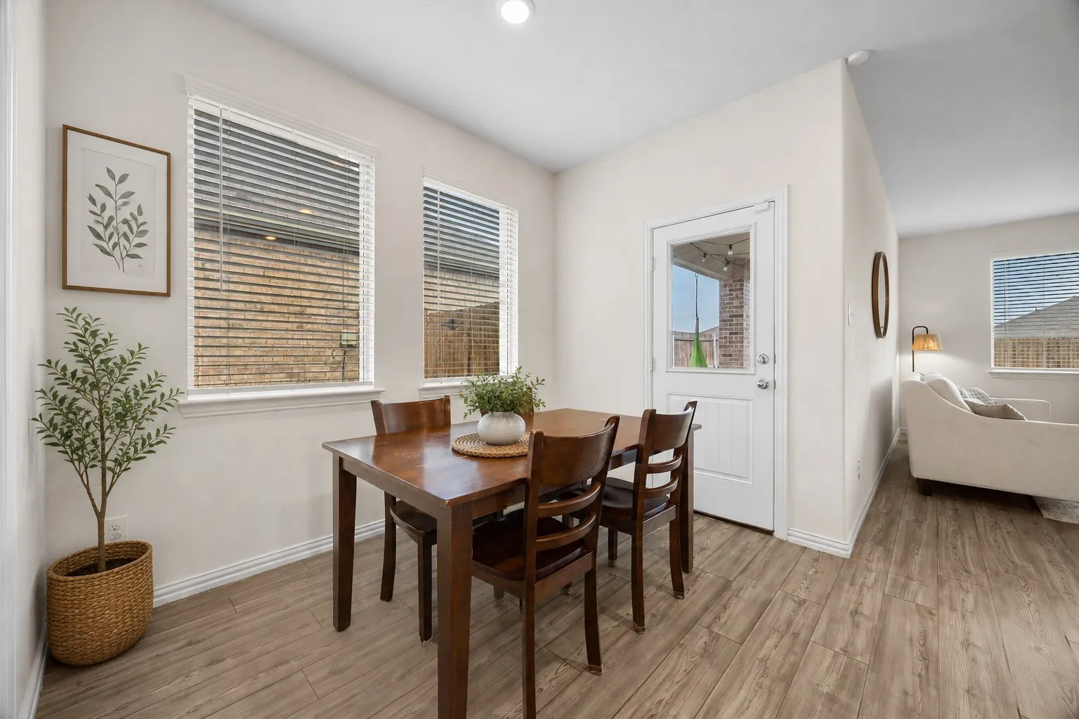 Single Family Residence For Sale in Hunt County , 2100 Whispering Sage Boulevard, Royse City, Texas 75189, 4 Bedroom, 2 Bathroom, 2 Garage spaces, 1,968 Sqft, built in 2020, mls#21285894, Real Estate Agent in Royse City, Homes For Sale in Hunt county, Homes For Sale in Royse City, Realtor in Royse City Texas, Real Estate Brokerage Independent Realty Texas, Luminita Cordes Realtor