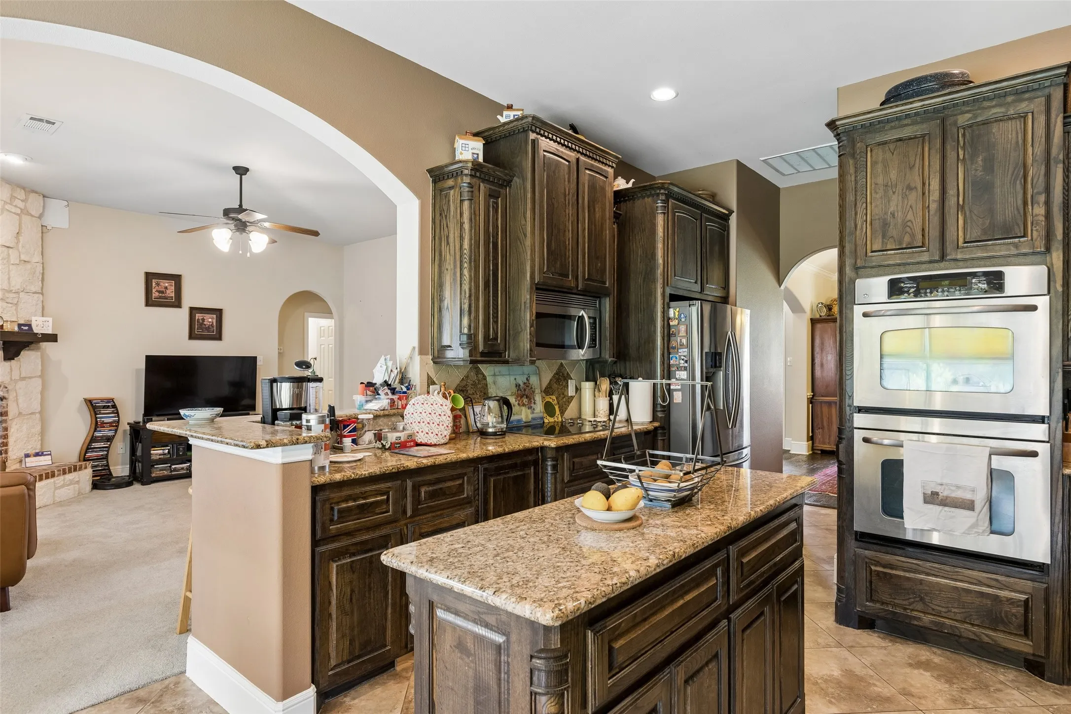 Single Family Residence For Sale in Collin County , 2807 Wildwood Lane, Celina, Texas 75009, 4 Bedroom, 3 Bathroom, 3 Garage spaces, 2,923 Sqft, built in 2008, mls#21281841, Real Estate Agent in Celina, Homes For Sale in Collin county, Homes For Sale in Celina, Realtor in Celina Texas, Real Estate Brokerage Independent Realty Texas, Luminita Cordes Realtor