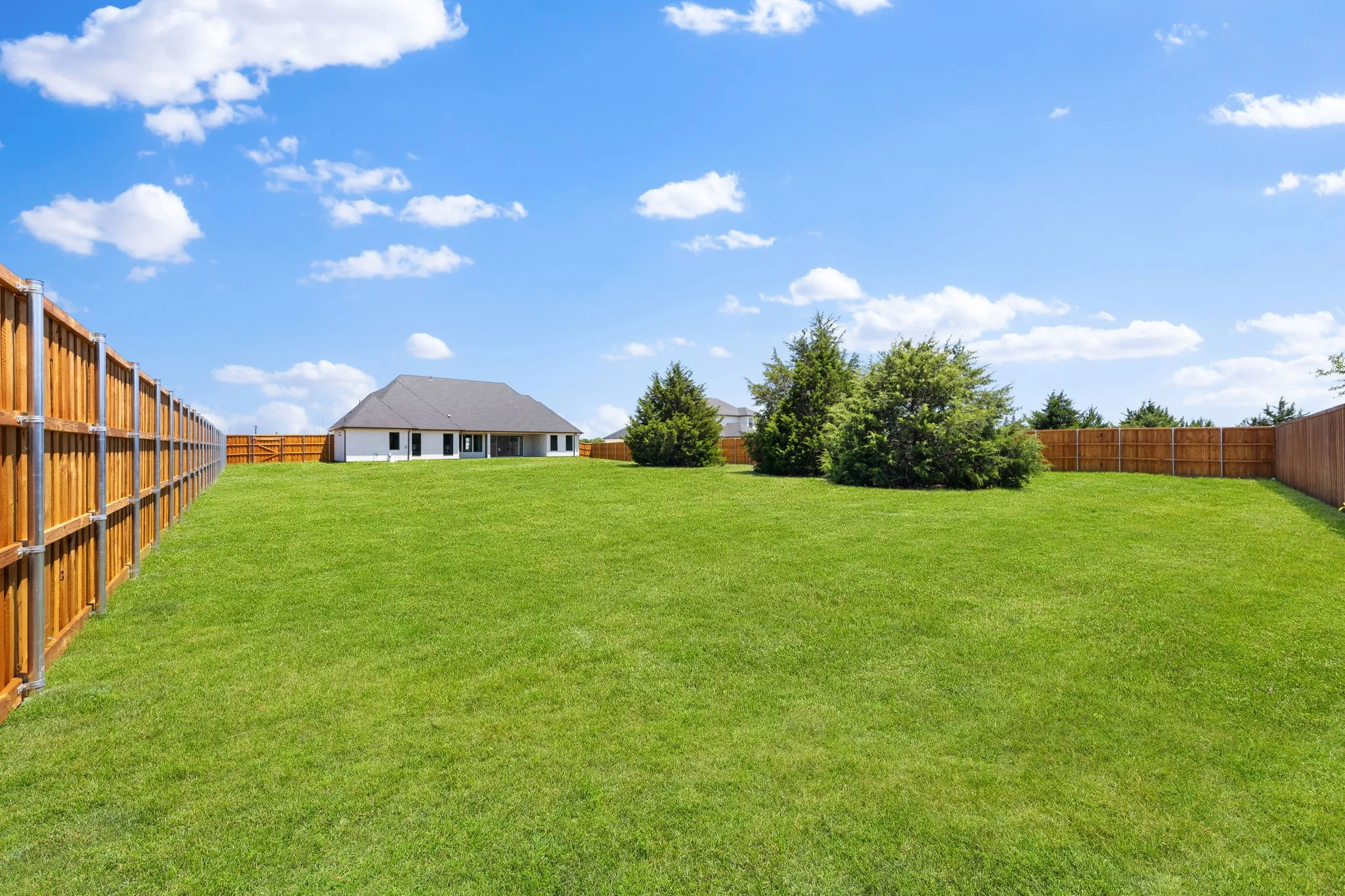 Single Family Residence For Sale in Ellis County , 461 Whispering Way, Red Oak, Texas 75154, 4 Bedroom, 4 Bathroom, 3 Garage spaces, 3,110 Sqft, built in 2026, mls#21284771, Real Estate Agent in Red Oak, Homes For Sale in Ellis county, Homes For Sale in Red Oak, Realtor in Red Oak Texas, Real Estate Brokerage Independent Realty Texas, Luminita Cordes Realtor