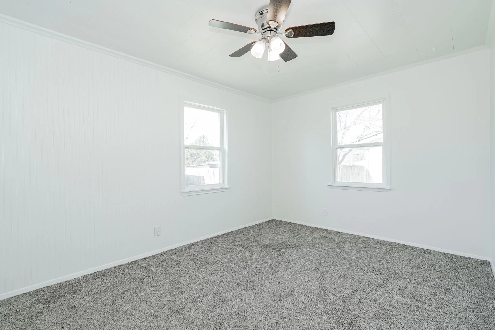 Single Family Residence For Sale in Hunt County , 2401 Gilmer Street, Caddo Mills, Texas 75135, 4 Bedrooms, 2 Bathrooms, Garage spaces, 1,296 Sqft, built in 1980, Price $255,000, mls#21285868, Real Estate Agent in Caddo Mills, Homes For Sale in Hunt county, Homes For Sale in Caddo Mills, Realtor in Caddo Mills Texas, Real Estate Brokerage Independent Realty Texas, Luminita Cordes Realtor