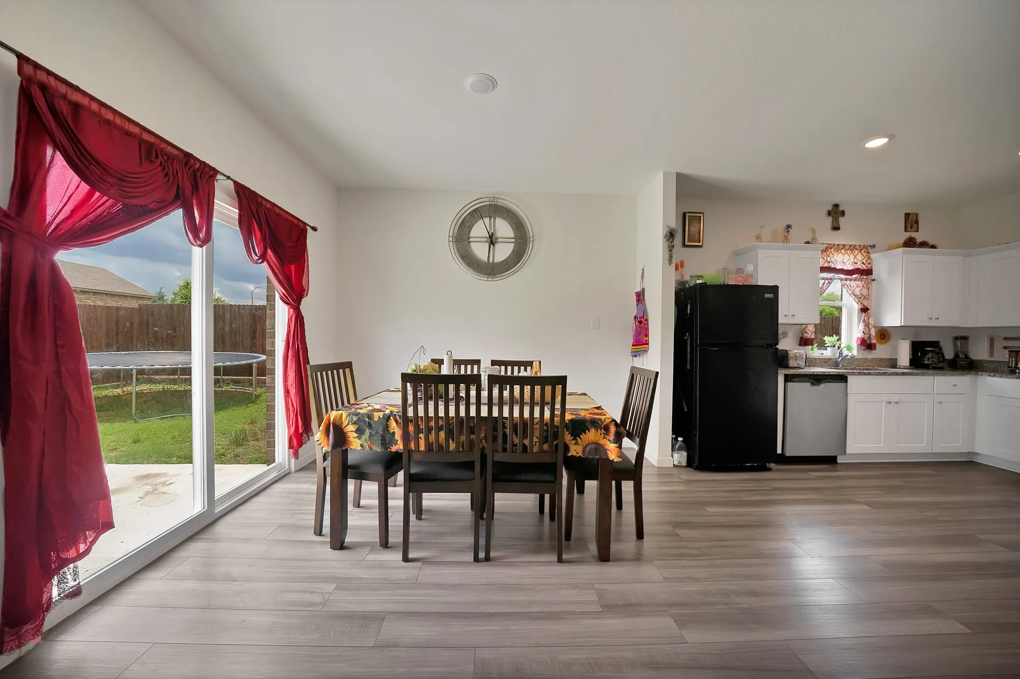 Single Family Residence For Sale in Tarrant County , 19 Cherryridge Drive, Edgecliff Village, Texas 76134, 3 Bedroom, 2 Bathroom, 2 Garage spaces, 1,519 Sqft, built in 2023, Price $292,500, mls#21283235, Real Estate Agent in Edgecliff Village, Homes For Sale in Tarrant county, Homes For Sale in Edgecliff Village, Realtor in Edgecliff Village Texas, Real Estate Brokerage Independent Realty Texas, Luminita Cordes Realtor