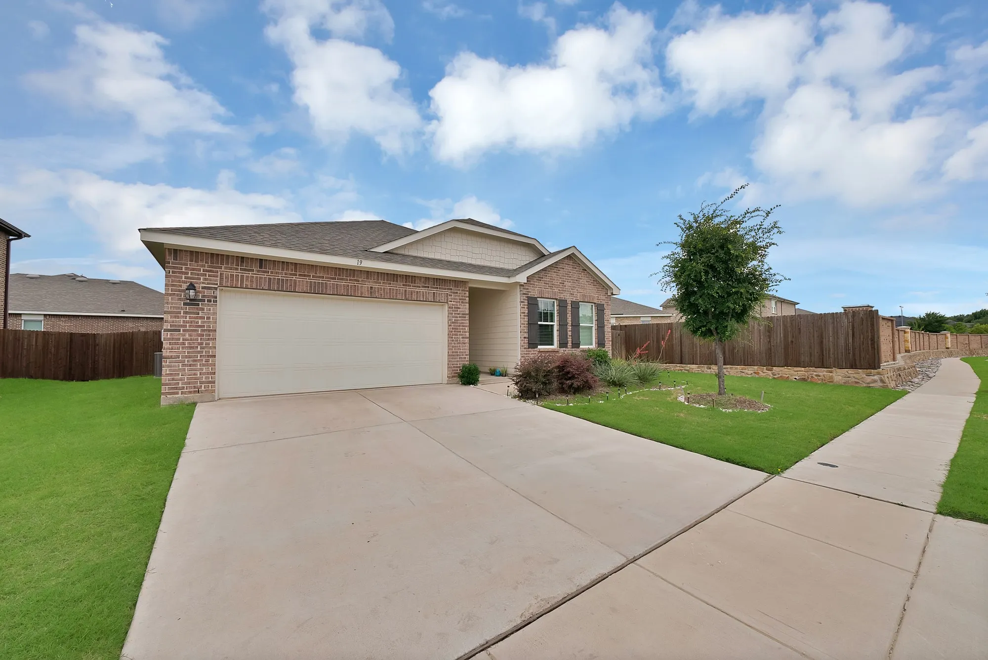 Single Family Residence For Sale in Tarrant County , 19 Cherryridge Drive, Edgecliff Village, Texas 76134, 3 Bedroom, 2 Bathroom, 2 Garage spaces, 1,519 Sqft, built in 2023, Price $292,500, mls#21283235, Real Estate Agent in Edgecliff Village, Homes For Sale in Tarrant county, Homes For Sale in Edgecliff Village, Realtor in Edgecliff Village Texas, Real Estate Brokerage Independent Realty Texas, Luminita Cordes Realtor
