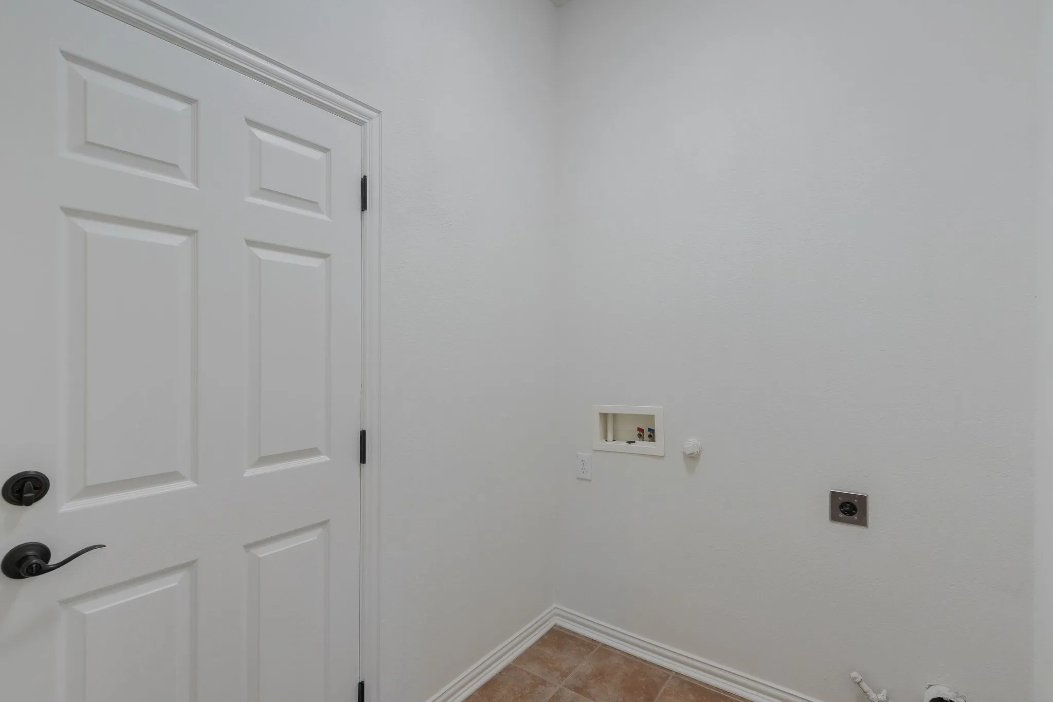 Single Family Residence For Rent in Denton County , 9604 Pinewood Drive, Denton, Texas 76207, 2 Bedrooms, 2 Bathrooms, 2 Garage spaces, 1,484 Sqft, built in 2004, Price $2,900, mls#21285890, Real Estate Agent in Denton, Homes For Rent in Denton county, Homes For Rent in Denton, Realtor in Denton Texas, Real Estate Brokerage Independent Realty Texas, Luminita Cordes Realtor