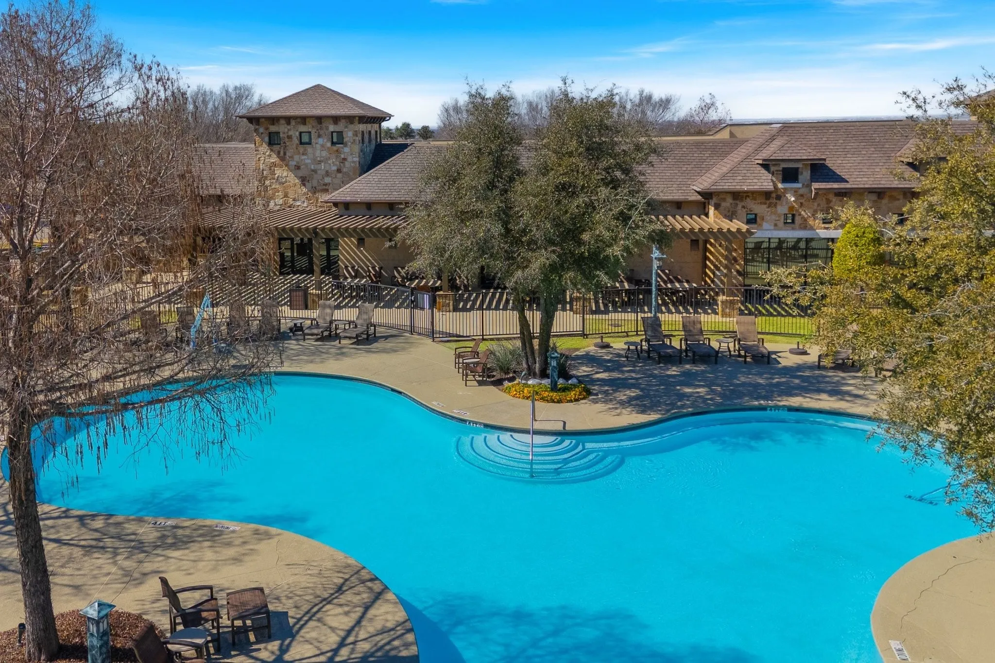 Single Family Residence For Rent in Denton County , 9604 Pinewood Drive, Denton, Texas 76207, 2 Bedrooms, 2 Bathrooms, 2 Garage spaces, 1,484 Sqft, built in 2004, Price $2,900, mls#21285890, Real Estate Agent in Denton, Homes For Rent in Denton county, Homes For Rent in Denton, Realtor in Denton Texas, Real Estate Brokerage Independent Realty Texas, Luminita Cordes Realtor