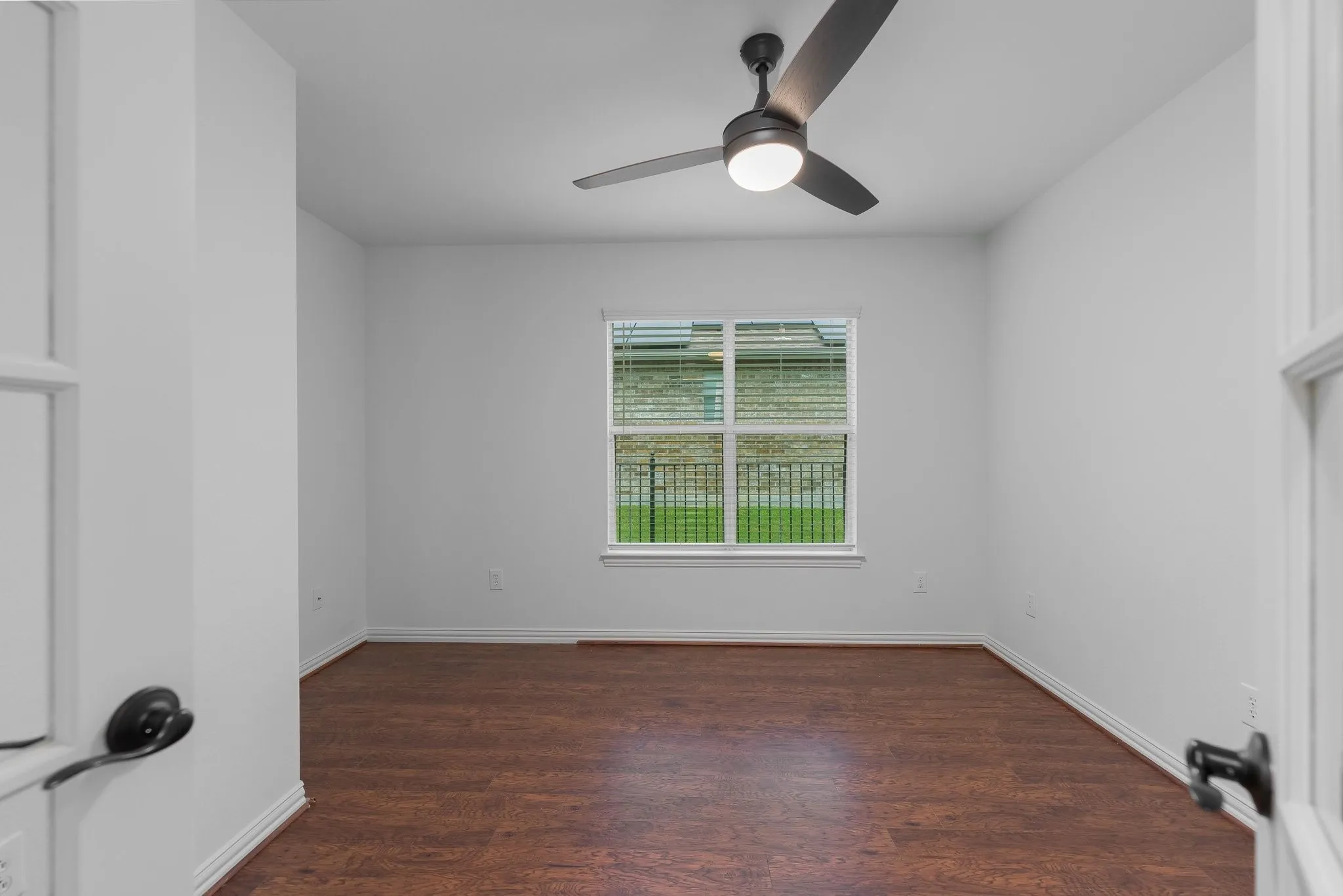 Single Family Residence For Rent in Denton County , 9604 Pinewood Drive, Denton, Texas 76207, 2 Bedrooms, 2 Bathrooms, 2 Garage spaces, 1,484 Sqft, built in 2004, Price $2,900, mls#21285890, Real Estate Agent in Denton, Homes For Rent in Denton county, Homes For Rent in Denton, Realtor in Denton Texas, Real Estate Brokerage Independent Realty Texas, Luminita Cordes Realtor