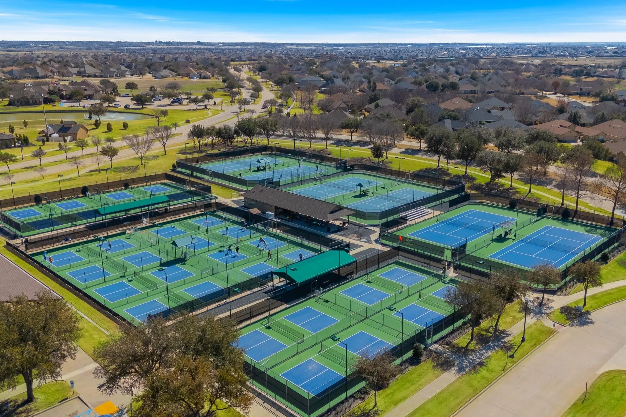 Single Family Residence For Rent in Denton County , 9604 Pinewood Drive, Denton, Texas 76207, 2 Bedrooms, 2 Bathrooms, 2 Garage spaces, 1,484 Sqft, built in 2004, Price $2,900, mls#21285890, Real Estate Agent in Denton, Homes For Rent in Denton county, Homes For Rent in Denton, Realtor in Denton Texas, Real Estate Brokerage Independent Realty Texas, Luminita Cordes Realtor