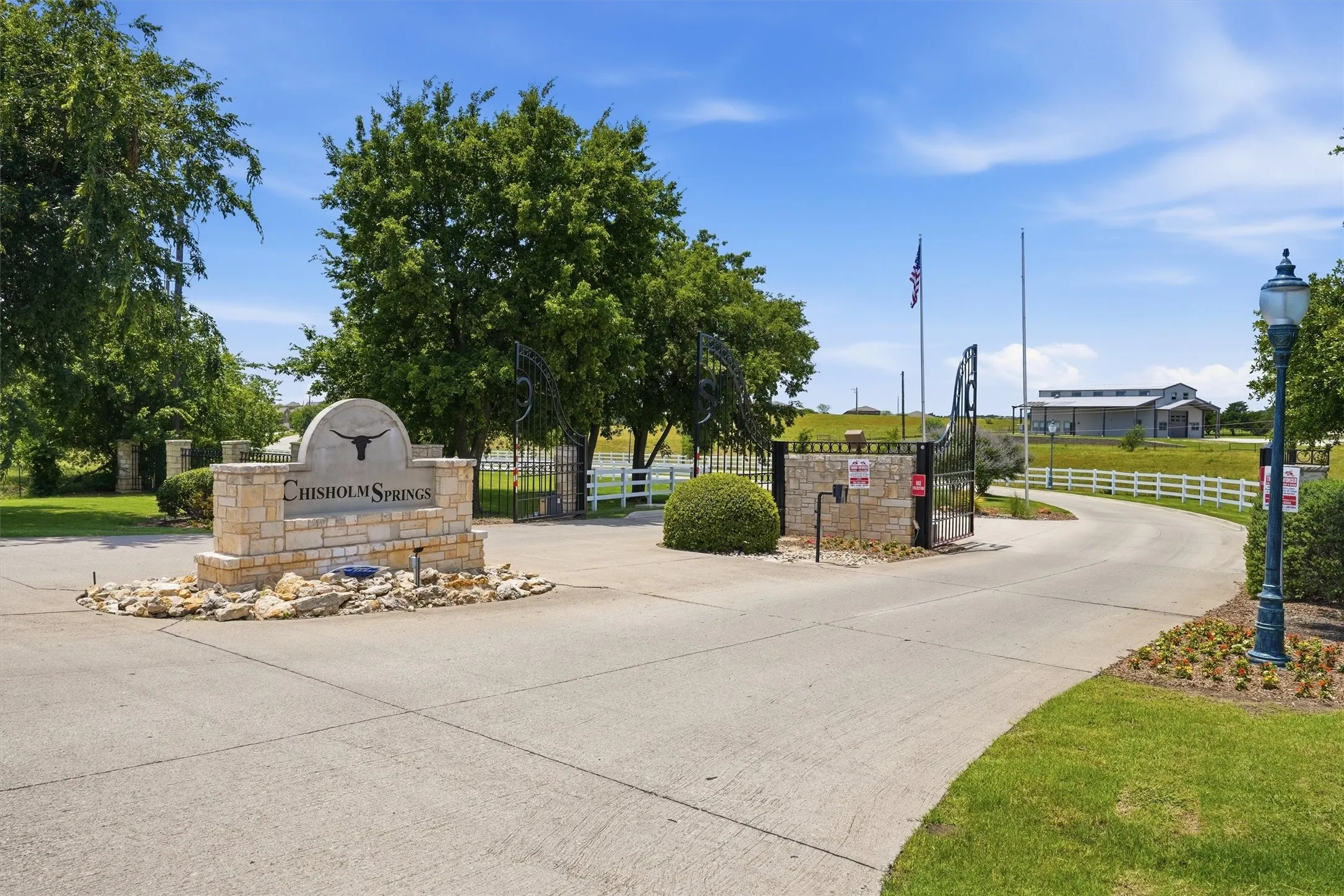 Single Family Residence For Sale in Wise County , 161 Dodge City Trail, Newark, Texas 76071, 3 Bedroom, 3 Bathroom, 2 Garage spaces, 1,704 Sqft, built in 2011, mls#21284251, Real Estate Agent in Newark, Homes For Sale in Wise county, Homes For Sale in Newark, Realtor in Newark Texas, Real Estate Brokerage Independent Realty Texas, Luminita Cordes Realtor