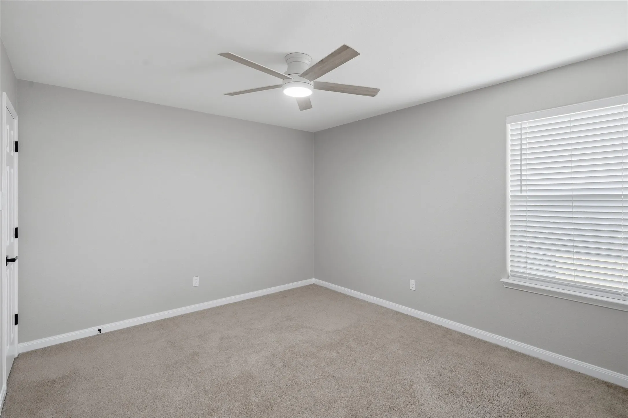 Single Family Residence For Sale in Wise County , 161 Dodge City Trail, Newark, Texas 76071, 3 Bedroom, 3 Bathroom, 2 Garage spaces, 1,704 Sqft, built in 2011, mls#21284251, Real Estate Agent in Newark, Homes For Sale in Wise county, Homes For Sale in Newark, Realtor in Newark Texas, Real Estate Brokerage Independent Realty Texas, Luminita Cordes Realtor
