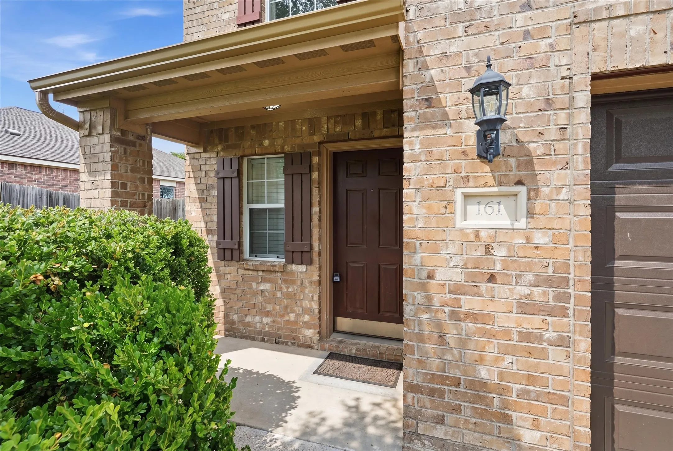 Single Family Residence For Sale in Wise County , 161 Dodge City Trail, Newark, Texas 76071, 3 Bedroom, 3 Bathroom, 2 Garage spaces, 1,704 Sqft, built in 2011, mls#21284251, Real Estate Agent in Newark, Homes For Sale in Wise county, Homes For Sale in Newark, Realtor in Newark Texas, Real Estate Brokerage Independent Realty Texas, Luminita Cordes Realtor