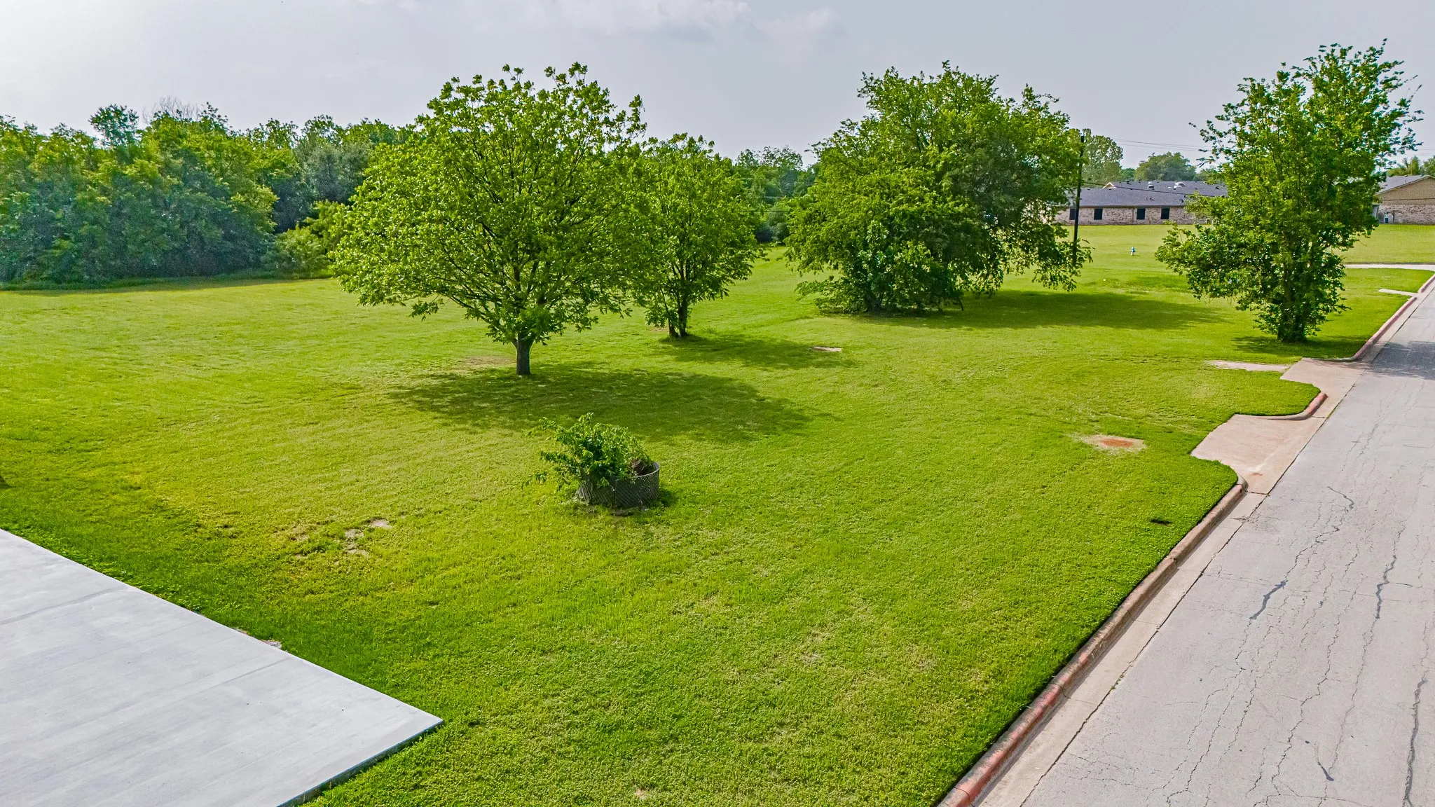 Unimproved Land For Sale in Hood County , 105 S Hawthorne Street, Granbury, Texas 76048, 0, 0, Garage spaces, 0 Sqft, built in 0, mls#21258085, Real Estate Agent in Granbury, Homes For Sale in Hood county, Homes For Sale in Granbury, Realtor in Granbury Texas, Real Estate Brokerage Independent Realty Texas, Luminita Cordes Realtor