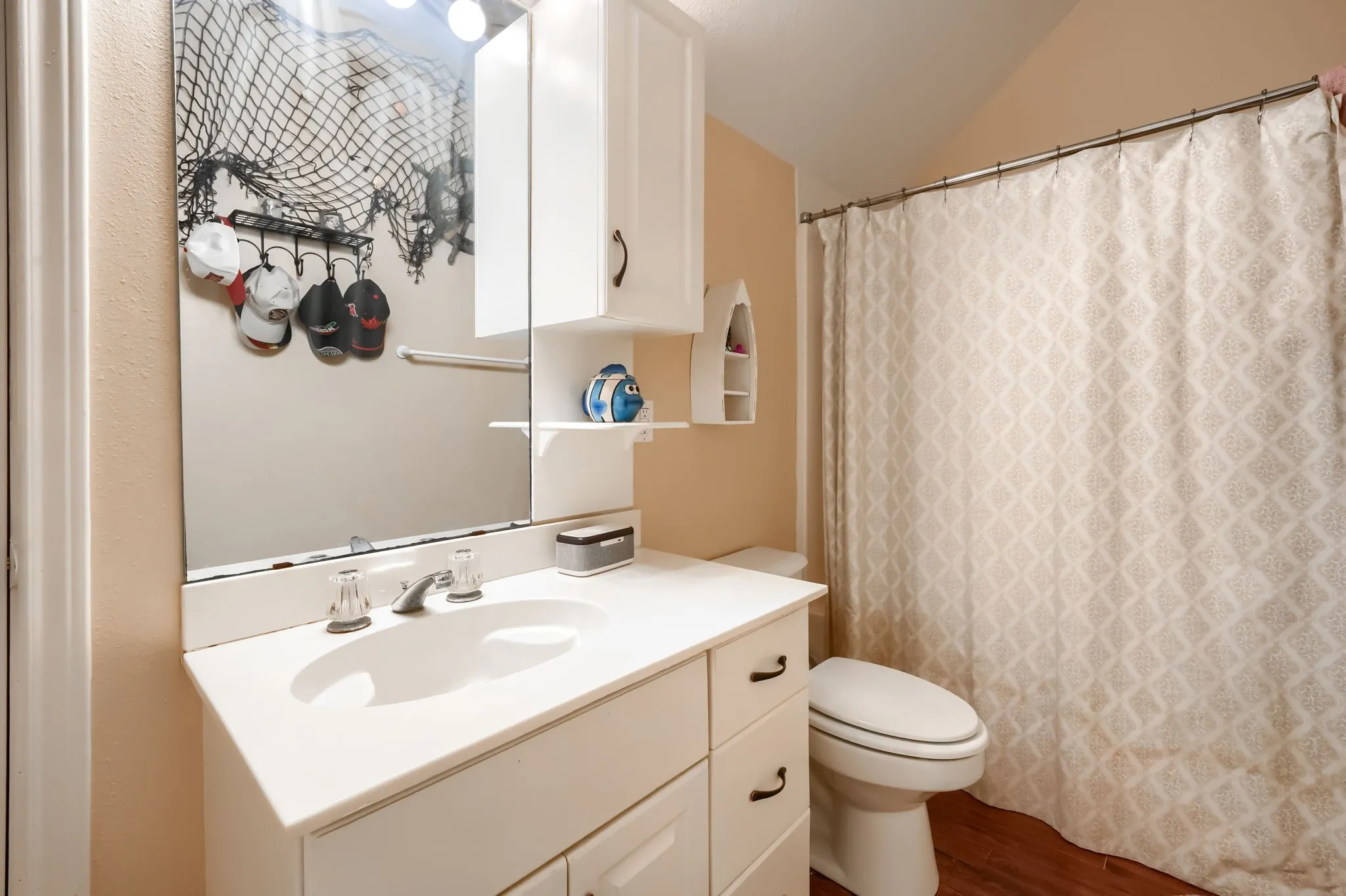 Single Family Residence For Sale in Dallas County , 4502 Dexham Road, Rowlett, Texas 75088, 4 Bedroom, 4 Bathroom, 3 Garage spaces, 2,949 Sqft, built in 1995, mls#21282709, Real Estate Agent in Rowlett, Homes For Sale in Dallas county, Homes For Sale in Rowlett, Realtor in Rowlett Texas, Real Estate Brokerage Independent Realty Texas, Luminita Cordes Realtor