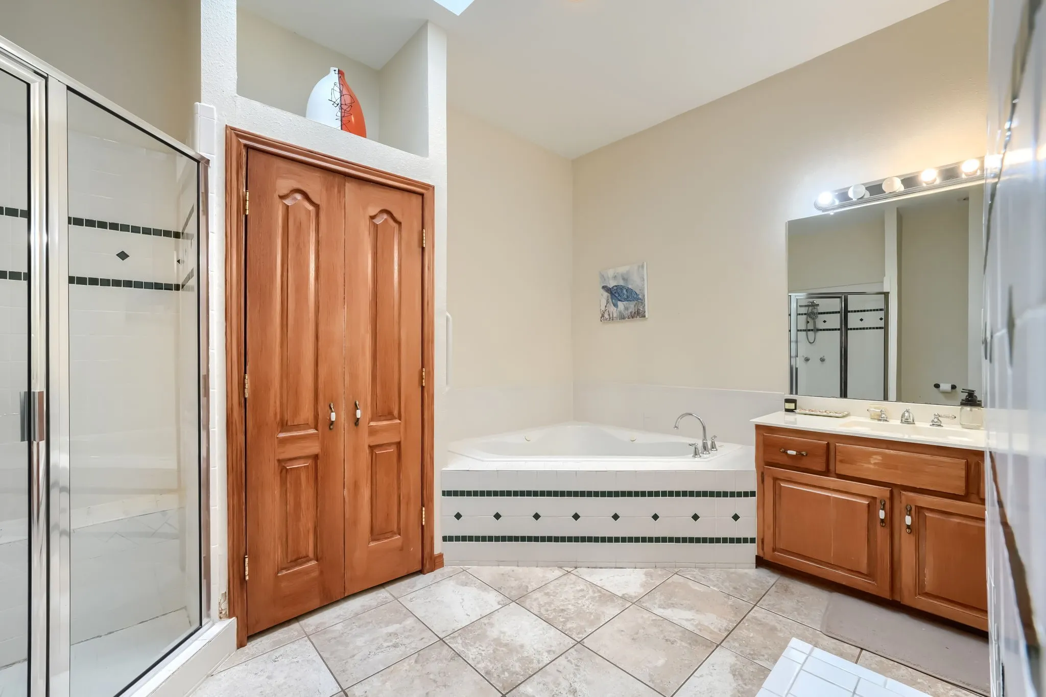 Single Family Residence For Sale in Dallas County , 4502 Dexham Road, Rowlett, Texas 75088, 4 Bedroom, 4 Bathroom, 3 Garage spaces, 2,949 Sqft, built in 1995, mls#21282709, Real Estate Agent in Rowlett, Homes For Sale in Dallas county, Homes For Sale in Rowlett, Realtor in Rowlett Texas, Real Estate Brokerage Independent Realty Texas, Luminita Cordes Realtor