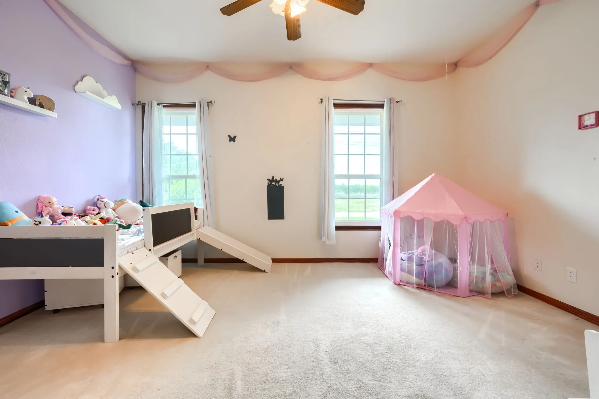 Single Family Residence For Sale in Dallas County , 4502 Dexham Road, Rowlett, Texas 75088, 4 Bedroom, 4 Bathroom, 3 Garage spaces, 2,949 Sqft, built in 1995, mls#21282709, Real Estate Agent in Rowlett, Homes For Sale in Dallas county, Homes For Sale in Rowlett, Realtor in Rowlett Texas, Real Estate Brokerage Independent Realty Texas, Luminita Cordes Realtor