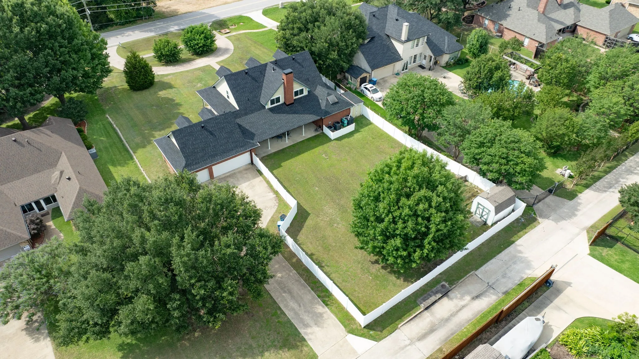 Single Family Residence For Sale in Dallas County , 4502 Dexham Road, Rowlett, Texas 75088, 4 Bedroom, 4 Bathroom, 3 Garage spaces, 2,949 Sqft, built in 1995, mls#21282709, Real Estate Agent in Rowlett, Homes For Sale in Dallas county, Homes For Sale in Rowlett, Realtor in Rowlett Texas, Real Estate Brokerage Independent Realty Texas, Luminita Cordes Realtor