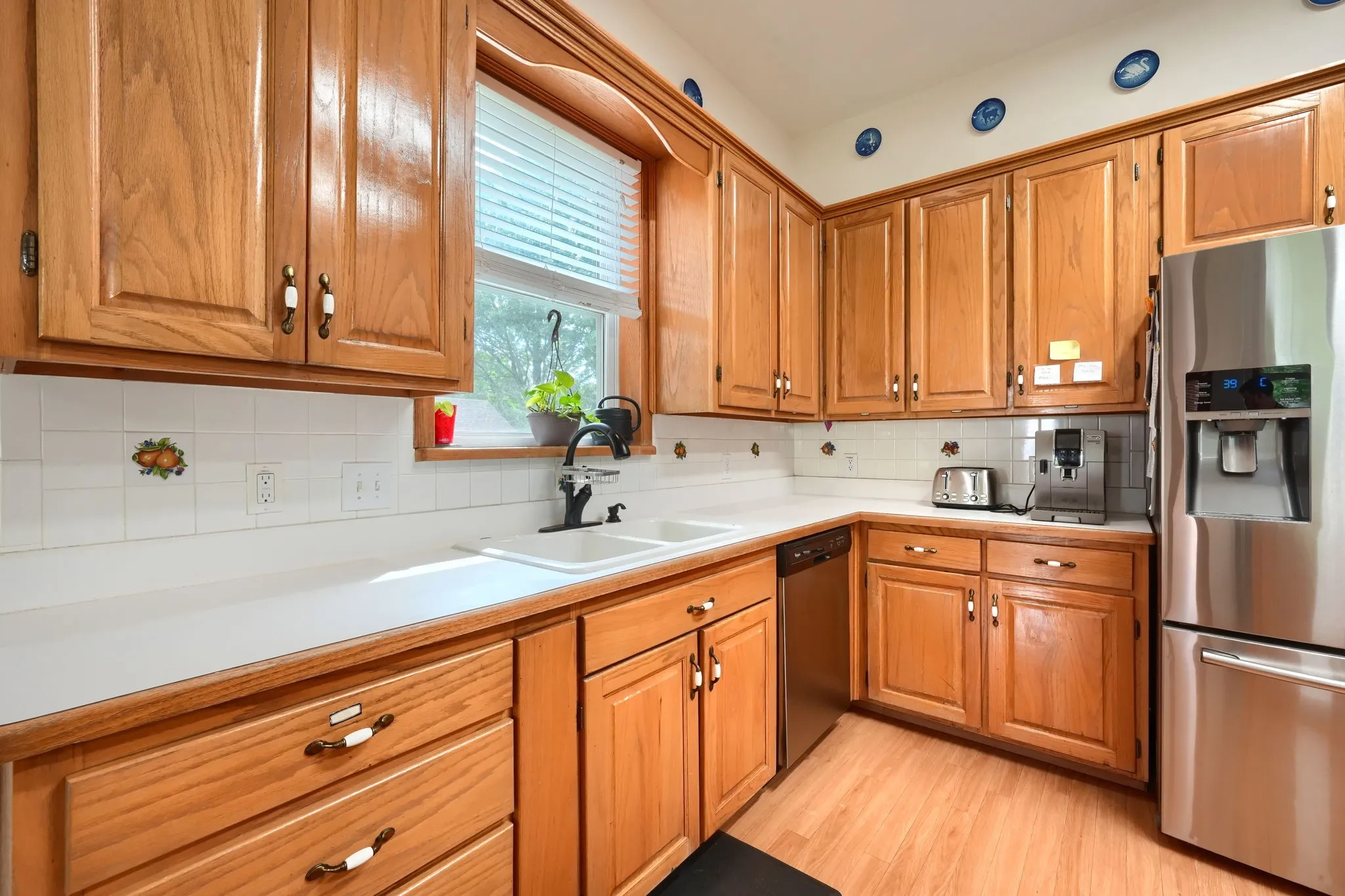 Single Family Residence For Sale in Dallas County , 4502 Dexham Road, Rowlett, Texas 75088, 4 Bedroom, 4 Bathroom, 3 Garage spaces, 2,949 Sqft, built in 1995, mls#21282709, Real Estate Agent in Rowlett, Homes For Sale in Dallas county, Homes For Sale in Rowlett, Realtor in Rowlett Texas, Real Estate Brokerage Independent Realty Texas, Luminita Cordes Realtor