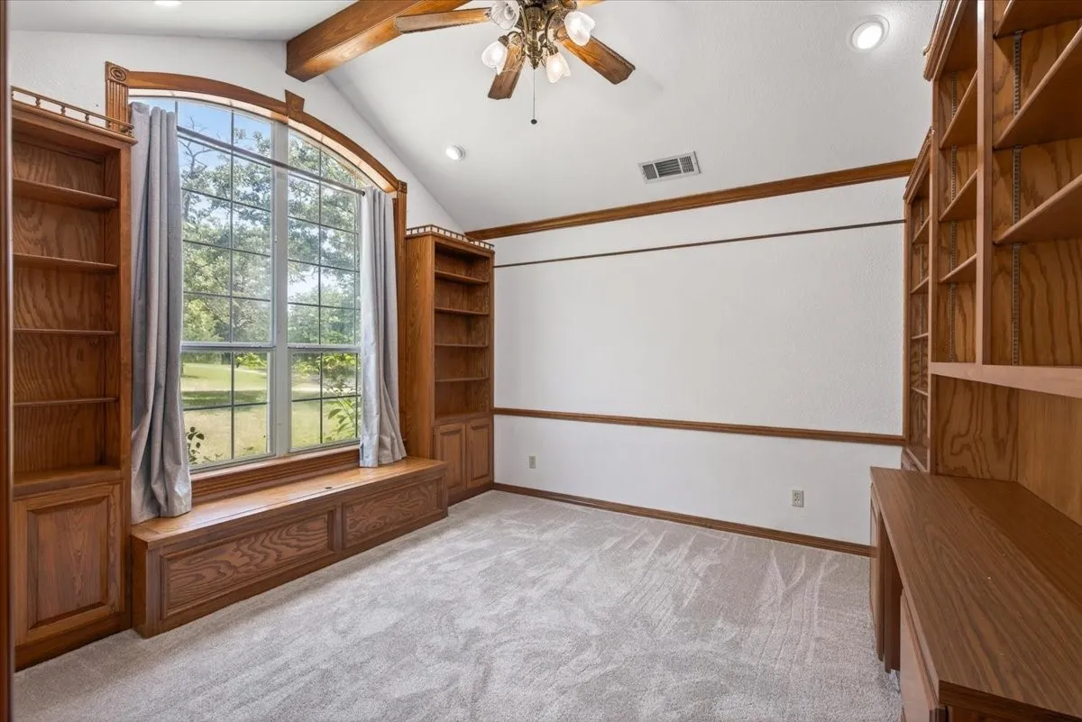 Single Family Residence For Sale in Henderson County , 13150 Jordan FM607, Brownsboro, Texas 75756, 3 Bedroom, 3 Bathroom, 2 Garage spaces, 1,670 Sqft, built in 1998, mls#21285983, Real Estate Agent in Brownsboro, Homes For Sale in Henderson county, Homes For Sale in Brownsboro, Realtor in Brownsboro Texas, Real Estate Brokerage Independent Realty Texas, Luminita Cordes Realtor