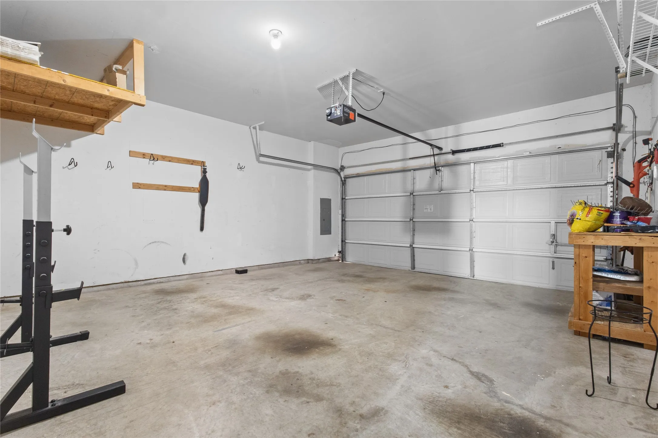 Townhouse For Sale in Collin County , 11393 Chaucer Drive, Frisco, Texas 75035, 3 Bedrooms, 3 Bathrooms, 2 Garage spaces, 2,063 Sqft, built in 2003, Price $369,990, mls#21285818, Real Estate Agent in Frisco, Homes For Sale in Collin county, Homes For Sale in Frisco, Realtor in Frisco Texas, Real Estate Brokerage Independent Realty Texas, Luminita Cordes Realtor