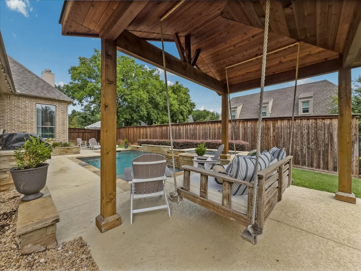 Single Family Residence For Sale in Tarrant County , 1400 Eleanor Rigby Lane, Mansfield, Texas 76063, 5 Bedroom, 4 Bathroom, 3 Garage spaces, 4,074 Sqft, built in 2008, mls#21283852, Real Estate Agent in Mansfield, Homes For Sale in Tarrant county, Homes For Sale in Mansfield, Realtor in Mansfield Texas, Real Estate Brokerage Independent Realty Texas, Luminita Cordes Realtor