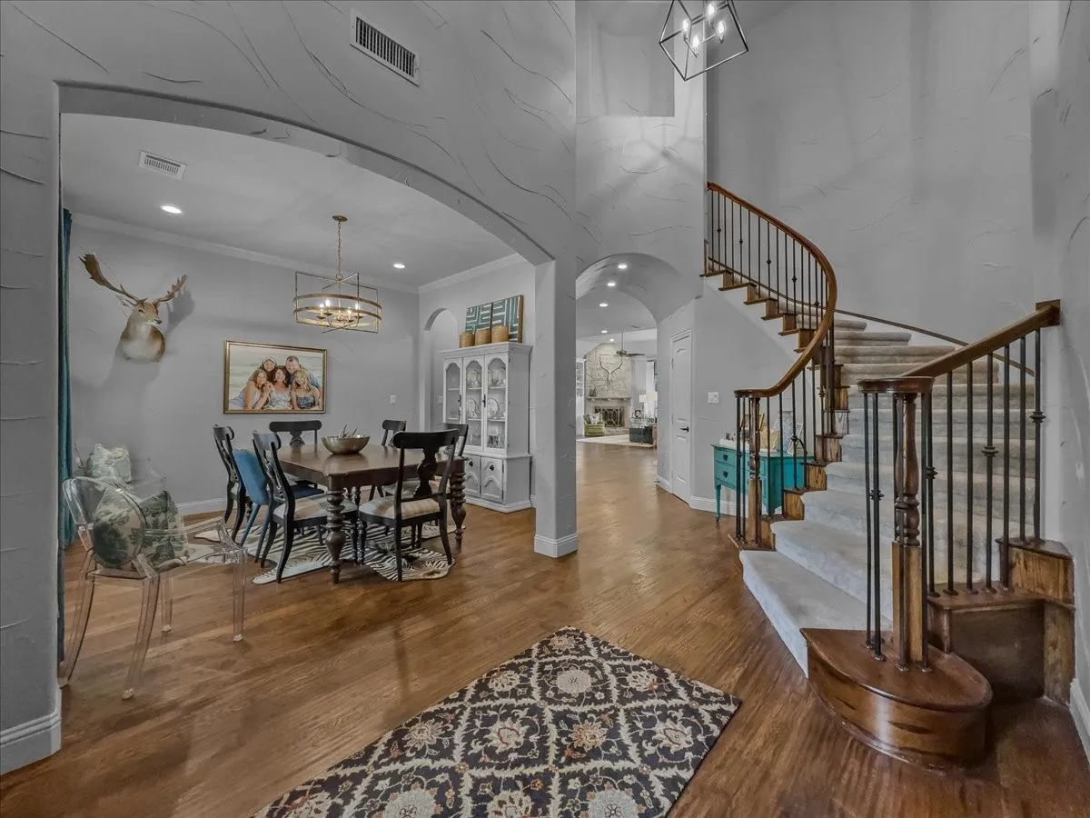 Single Family Residence For Sale in Tarrant County , 1400 Eleanor Rigby Lane, Mansfield, Texas 76063, 5 Bedroom, 4 Bathroom, 3 Garage spaces, 4,074 Sqft, built in 2008, mls#21283852, Real Estate Agent in Mansfield, Homes For Sale in Tarrant county, Homes For Sale in Mansfield, Realtor in Mansfield Texas, Real Estate Brokerage Independent Realty Texas, Luminita Cordes Realtor