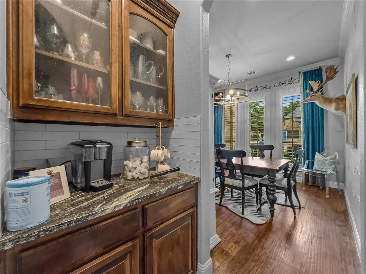 Single Family Residence For Sale in Tarrant County , 1400 Eleanor Rigby Lane, Mansfield, Texas 76063, 5 Bedroom, 4 Bathroom, 3 Garage spaces, 4,074 Sqft, built in 2008, mls#21283852, Real Estate Agent in Mansfield, Homes For Sale in Tarrant county, Homes For Sale in Mansfield, Realtor in Mansfield Texas, Real Estate Brokerage Independent Realty Texas, Luminita Cordes Realtor