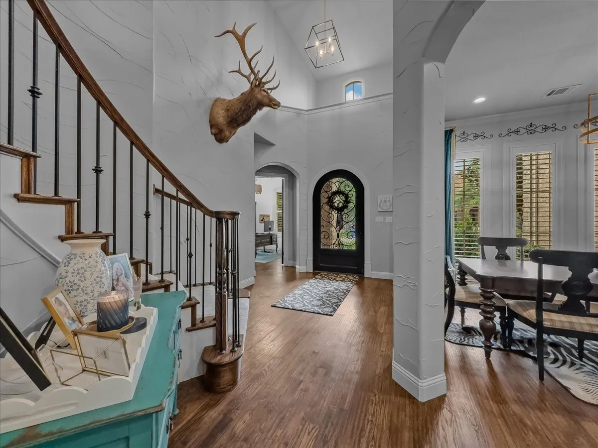 Single Family Residence For Sale in Tarrant County , 1400 Eleanor Rigby Lane, Mansfield, Texas 76063, 5 Bedroom, 4 Bathroom, 3 Garage spaces, 4,074 Sqft, built in 2008, mls#21283852, Real Estate Agent in Mansfield, Homes For Sale in Tarrant county, Homes For Sale in Mansfield, Realtor in Mansfield Texas, Real Estate Brokerage Independent Realty Texas, Luminita Cordes Realtor