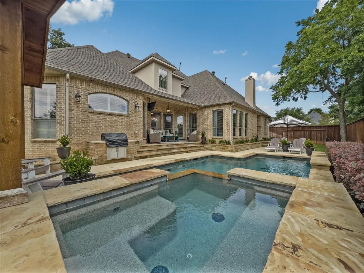 Single Family Residence For Sale in Tarrant County , 1400 Eleanor Rigby Lane, Mansfield, Texas 76063, 5 Bedroom, 4 Bathroom, 3 Garage spaces, 4,074 Sqft, built in 2008, mls#21283852, Real Estate Agent in Mansfield, Homes For Sale in Tarrant county, Homes For Sale in Mansfield, Realtor in Mansfield Texas, Real Estate Brokerage Independent Realty Texas, Luminita Cordes Realtor