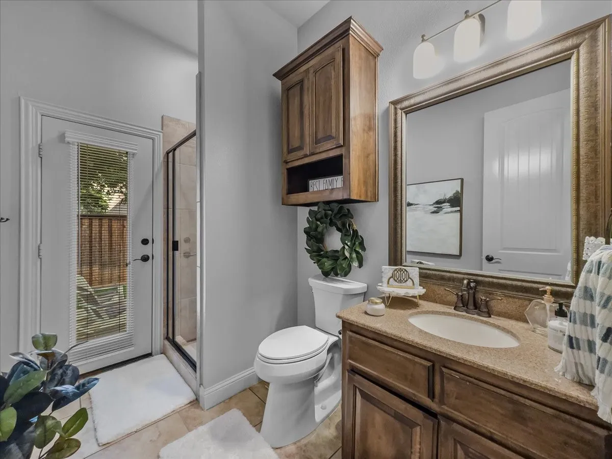 Single Family Residence For Sale in Tarrant County , 1400 Eleanor Rigby Lane, Mansfield, Texas 76063, 5 Bedroom, 4 Bathroom, 3 Garage spaces, 4,074 Sqft, built in 2008, mls#21283852, Real Estate Agent in Mansfield, Homes For Sale in Tarrant county, Homes For Sale in Mansfield, Realtor in Mansfield Texas, Real Estate Brokerage Independent Realty Texas, Luminita Cordes Realtor