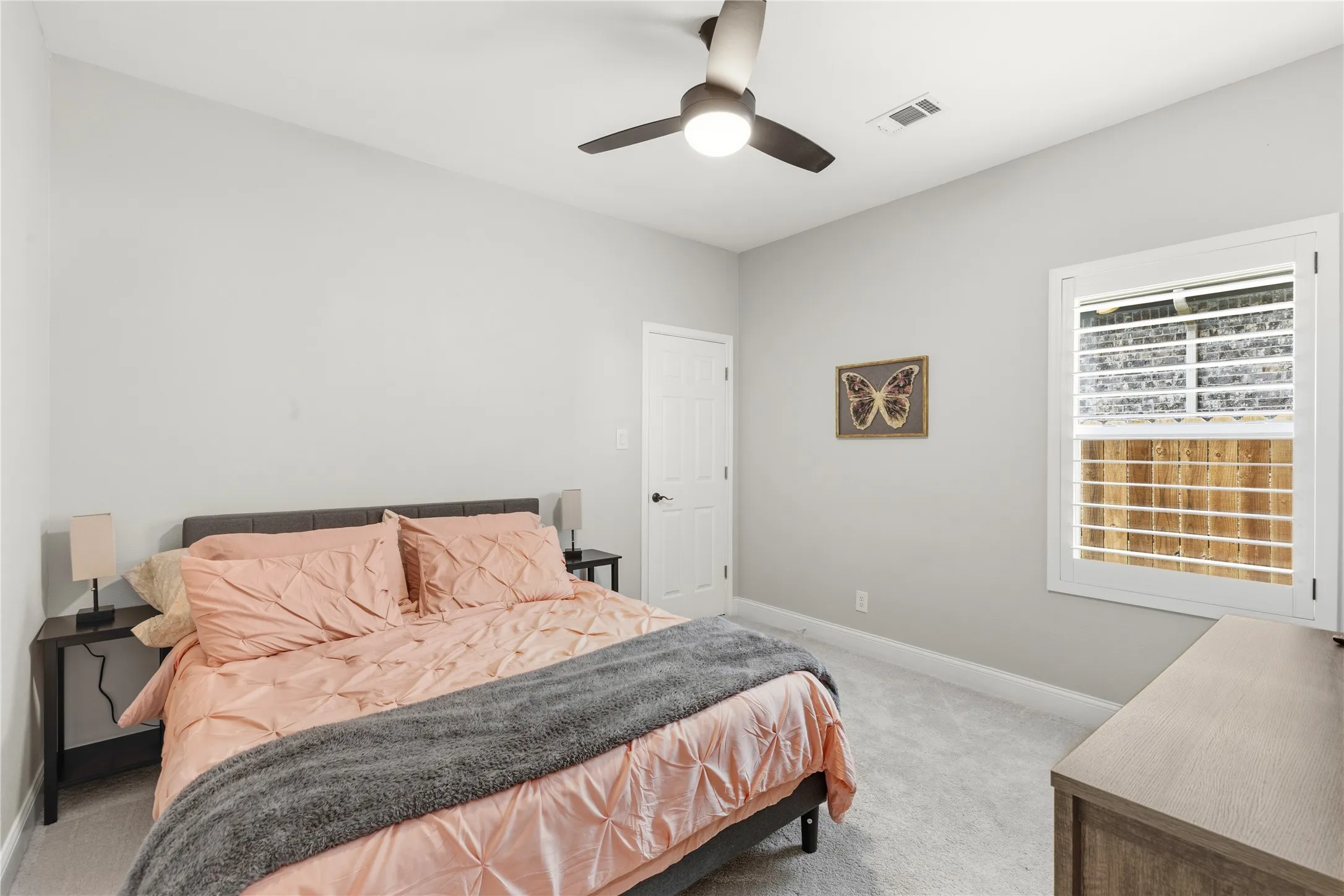 Single Family Residence For Sale in Tarrant County , 7825 Cupp Court, Fort Worth, Texas 76126, 3 Bedroom, 3 Bathroom, 2 Garage spaces, 2,433 Sqft, built in 2021, mls#21285481, Real Estate Agent in Fort Worth, Homes For Sale in Tarrant county, Homes For Sale in Fort Worth, Realtor in Fort Worth Texas, Real Estate Brokerage Independent Realty Texas, Luminita Cordes Realtor