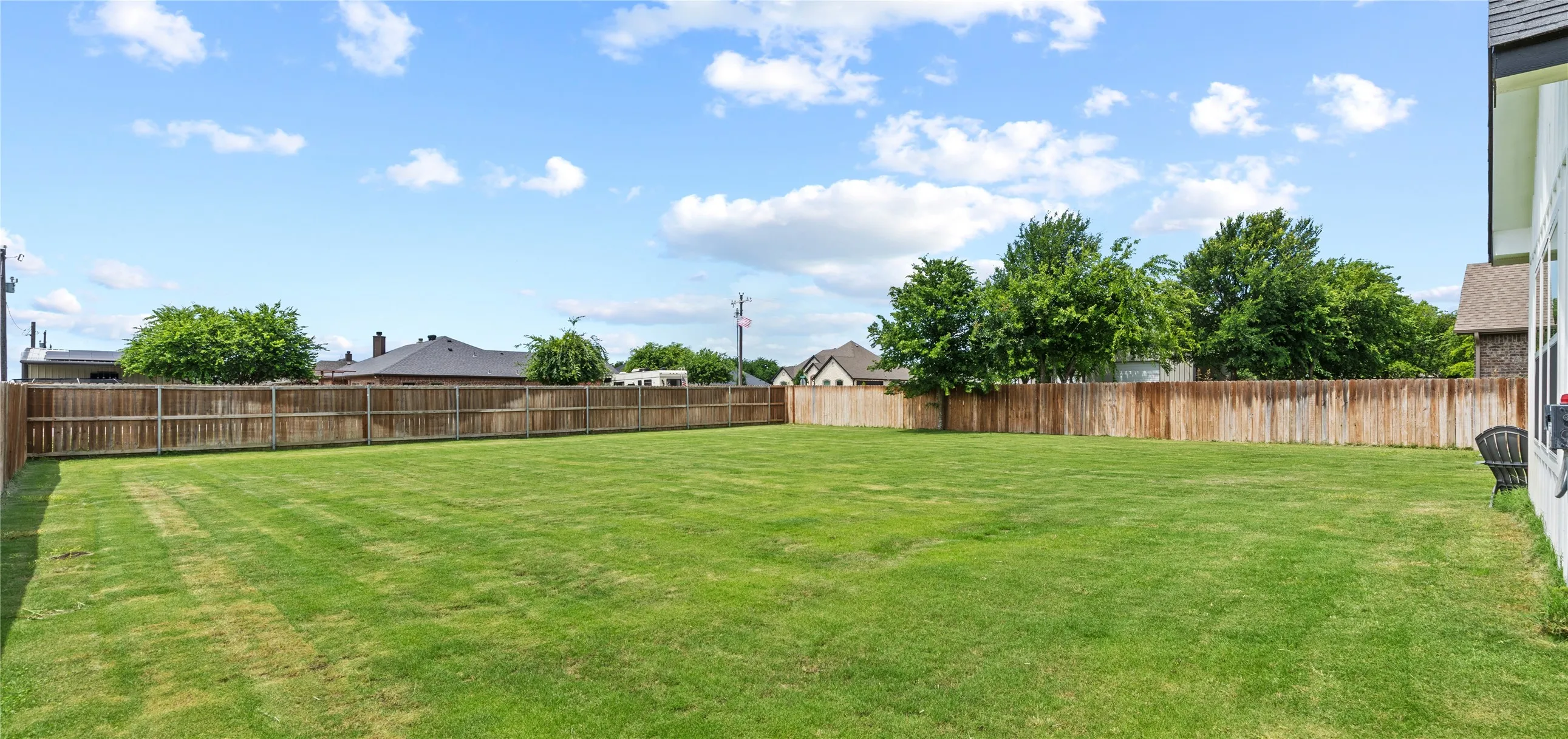 Single Family Residence For Sale in Tarrant County , 7825 Cupp Court, Fort Worth, Texas 76126, 3 Bedroom, 3 Bathroom, 2 Garage spaces, 2,433 Sqft, built in 2021, mls#21285481, Real Estate Agent in Fort Worth, Homes For Sale in Tarrant county, Homes For Sale in Fort Worth, Realtor in Fort Worth Texas, Real Estate Brokerage Independent Realty Texas, Luminita Cordes Realtor