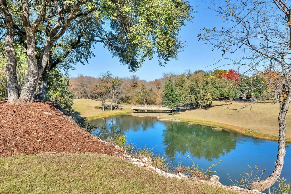 Condominium For Sale in Hill County , 27095 Meadowmore Court 402, Whitney, Texas 76692, 3 Bedrooms, 3 Bathrooms, 1 Garage spaces, 1,764 Sqft, built in 2000, Price $315,000, mls#21286045, Real Estate Agent in Whitney, Homes For Sale in Hill county, Homes For Sale in Whitney, Realtor in Whitney Texas, Real Estate Brokerage Independent Realty Texas, Luminita Cordes Realtor
