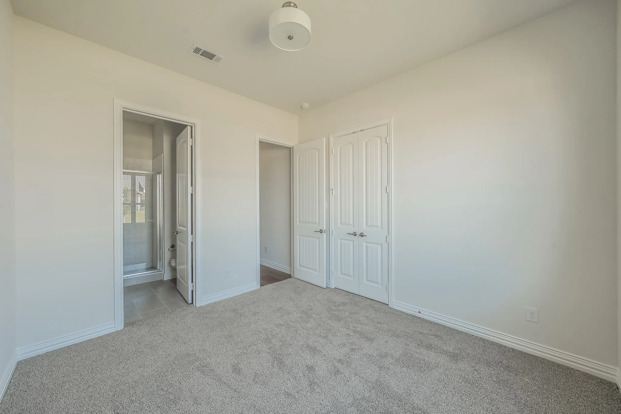 Single Family Residence For Sale in Ellis County , 10610 Winter Wheat Lane, Venus, Texas 76084, 4 Bedroom, 4 Bathroom, 2 Garage spaces, 2,404 Sqft, built in 2025, mls#21286034, Real Estate Agent in Venus, Homes For Sale in Ellis county, Homes For Sale in Venus, Realtor in Venus Texas, Real Estate Brokerage Independent Realty Texas, Luminita Cordes Realtor