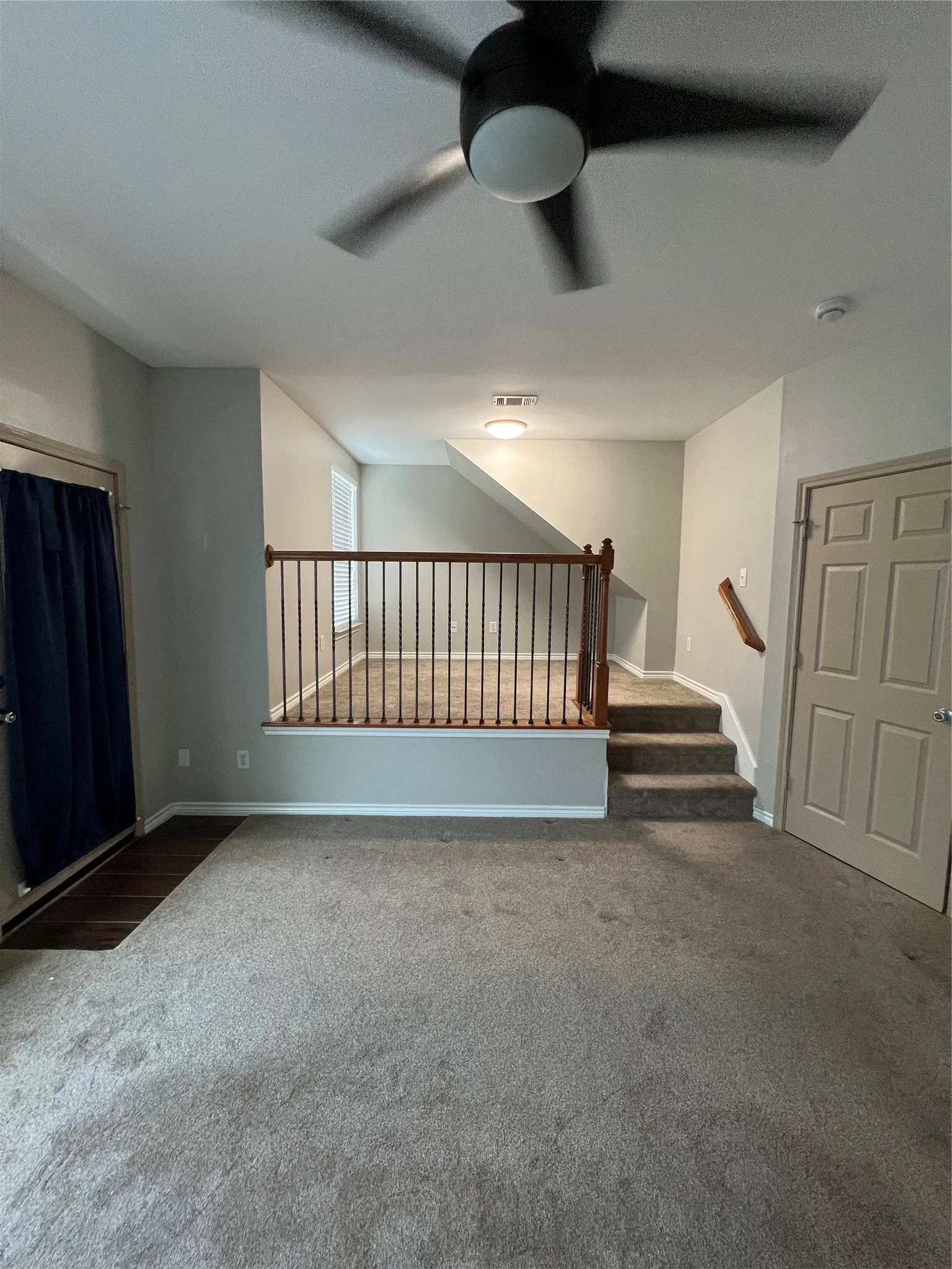 Townhouse For Sale in Tarrant County , 12630 Bay Avenue, Fort Worth, Texas 76040, 3 Bedroom, 3 Bathroom, 1 Garage spaces, 1,781 Sqft, built in 2005, mls#21280462, Real Estate Agent in Fort Worth, Homes For Sale in Tarrant county, Homes For Sale in Fort Worth, Realtor in Fort Worth Texas, Real Estate Brokerage Independent Realty Texas, Luminita Cordes Realtor