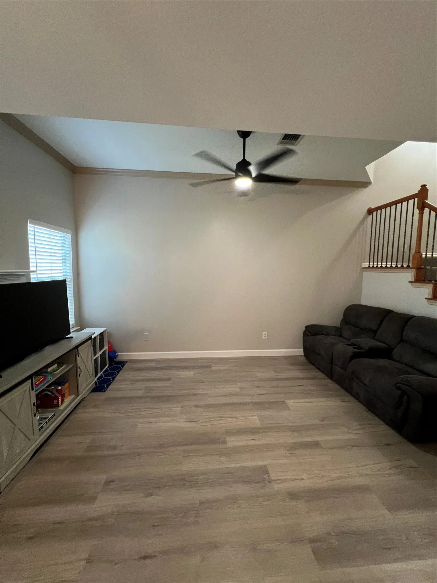 Townhouse For Sale in Tarrant County , 12630 Bay Avenue, Fort Worth, Texas 76040, 3 Bedroom, 3 Bathroom, 1 Garage spaces, 1,781 Sqft, built in 2005, mls#21280462, Real Estate Agent in Fort Worth, Homes For Sale in Tarrant county, Homes For Sale in Fort Worth, Realtor in Fort Worth Texas, Real Estate Brokerage Independent Realty Texas, Luminita Cordes Realtor