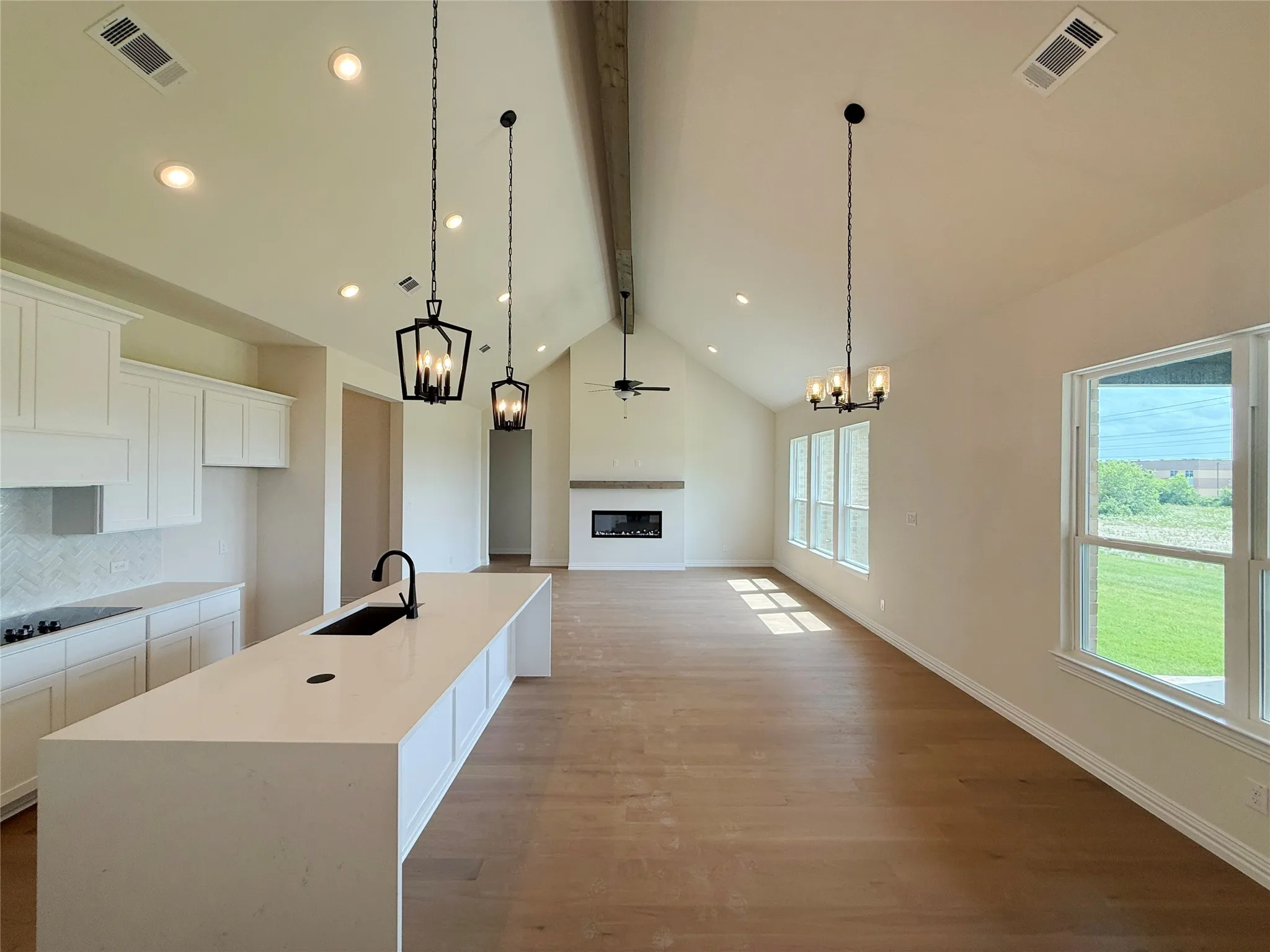 Single Family Residence For Sale in Parker County , 204 Slimp Bluff, Azle, Texas 76020, 4 Bedroom, 4 Bathroom, 3 Garage spaces, 2,725 Sqft, built in 2025, mls#21286029, Real Estate Agent in Azle, Homes For Sale in Parker county, Homes For Sale in Azle, Realtor in Azle Texas, Real Estate Brokerage Independent Realty Texas, Luminita Cordes Realtor