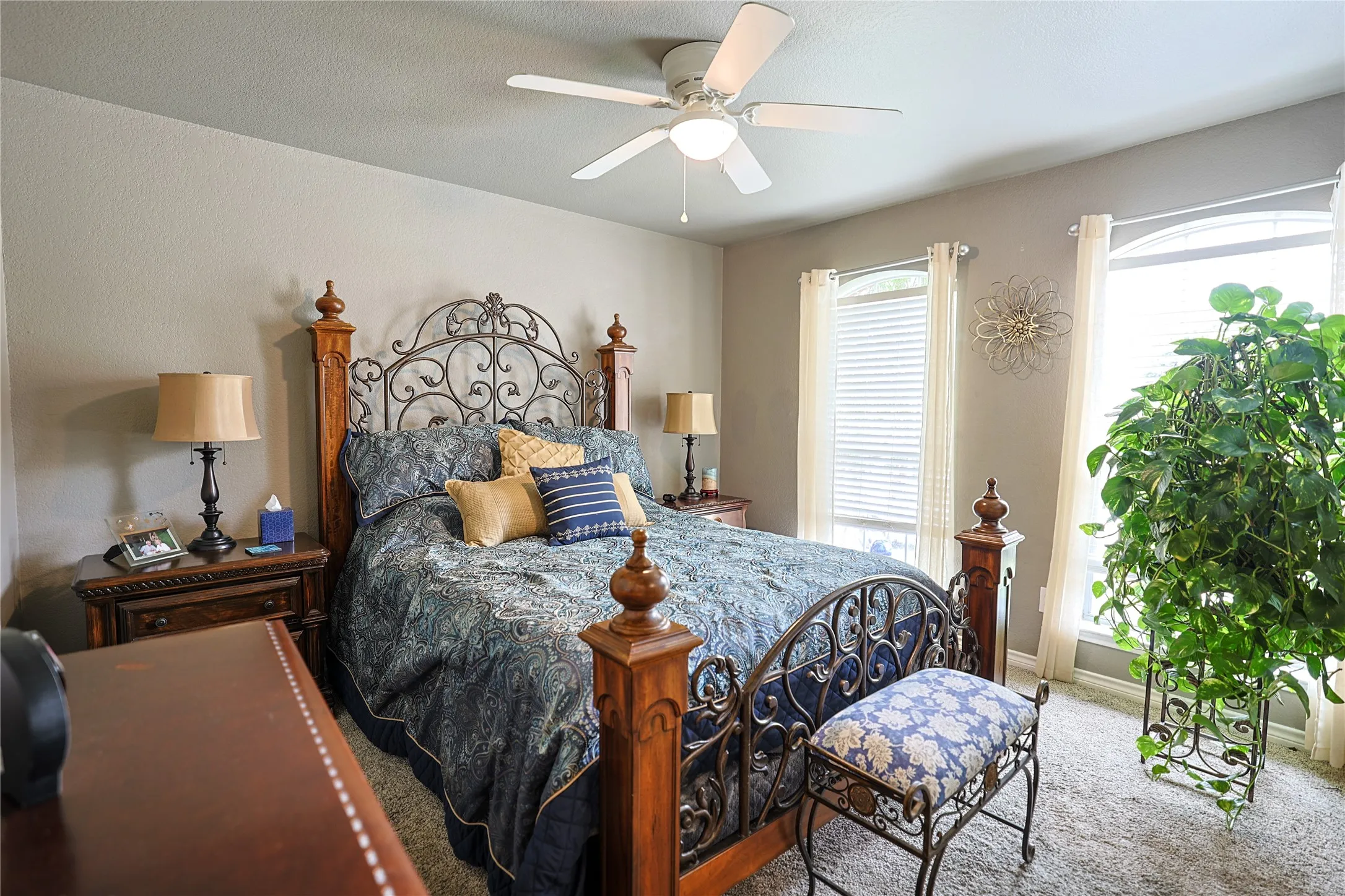Single Family Residence For Sale in Parker County , 244 Spoke Trail, Willow Park, Texas 76087, 3 Bedroom, 2 Bathroom, 2 Garage spaces, 1,750 Sqft, built in 2007, mls#21285409, Real Estate Agent in Willow Park, Homes For Sale in Parker county, Homes For Sale in Willow Park, Realtor in Willow Park Texas, Real Estate Brokerage Independent Realty Texas, Luminita Cordes Realtor